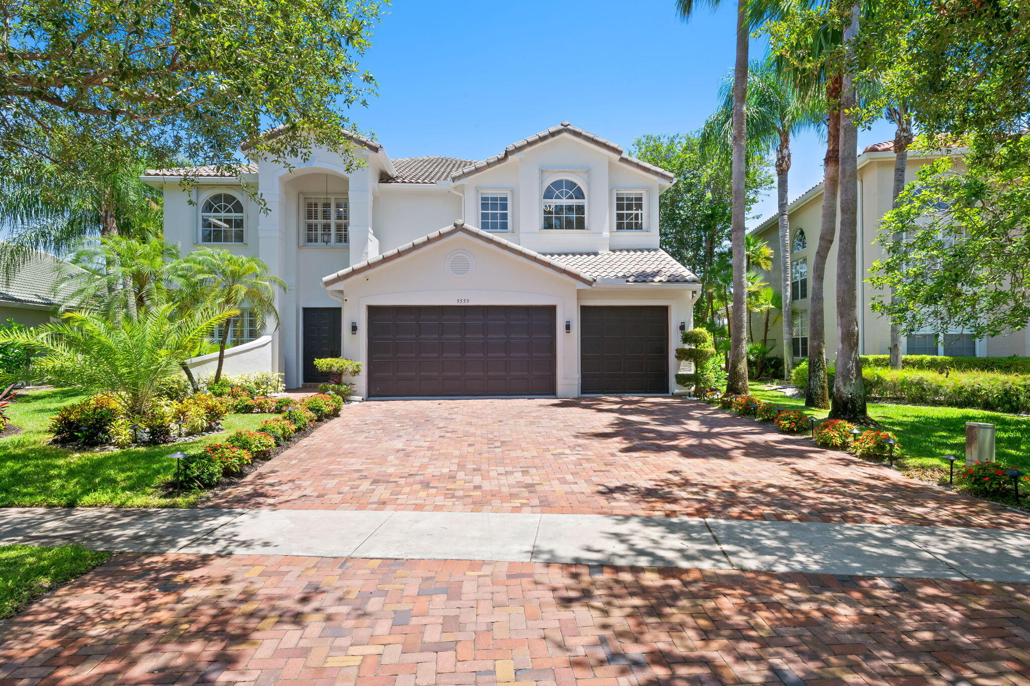 9559 Barletta Winds Point Property Photo 56