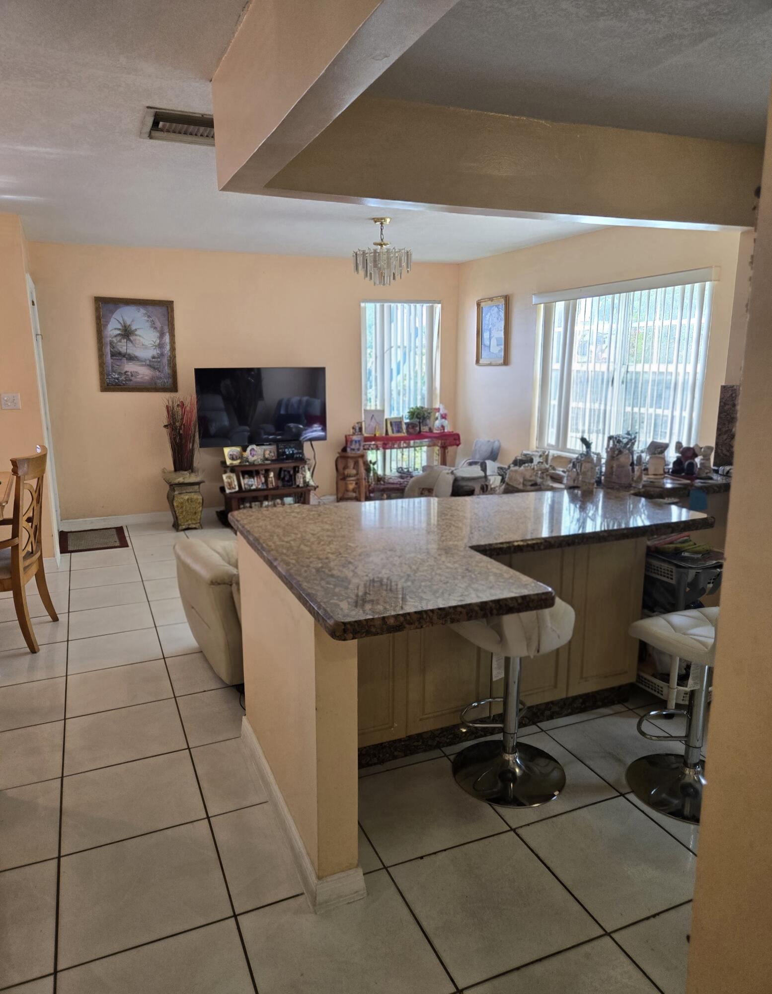 11302 Sw 7th Street Property Photo 3