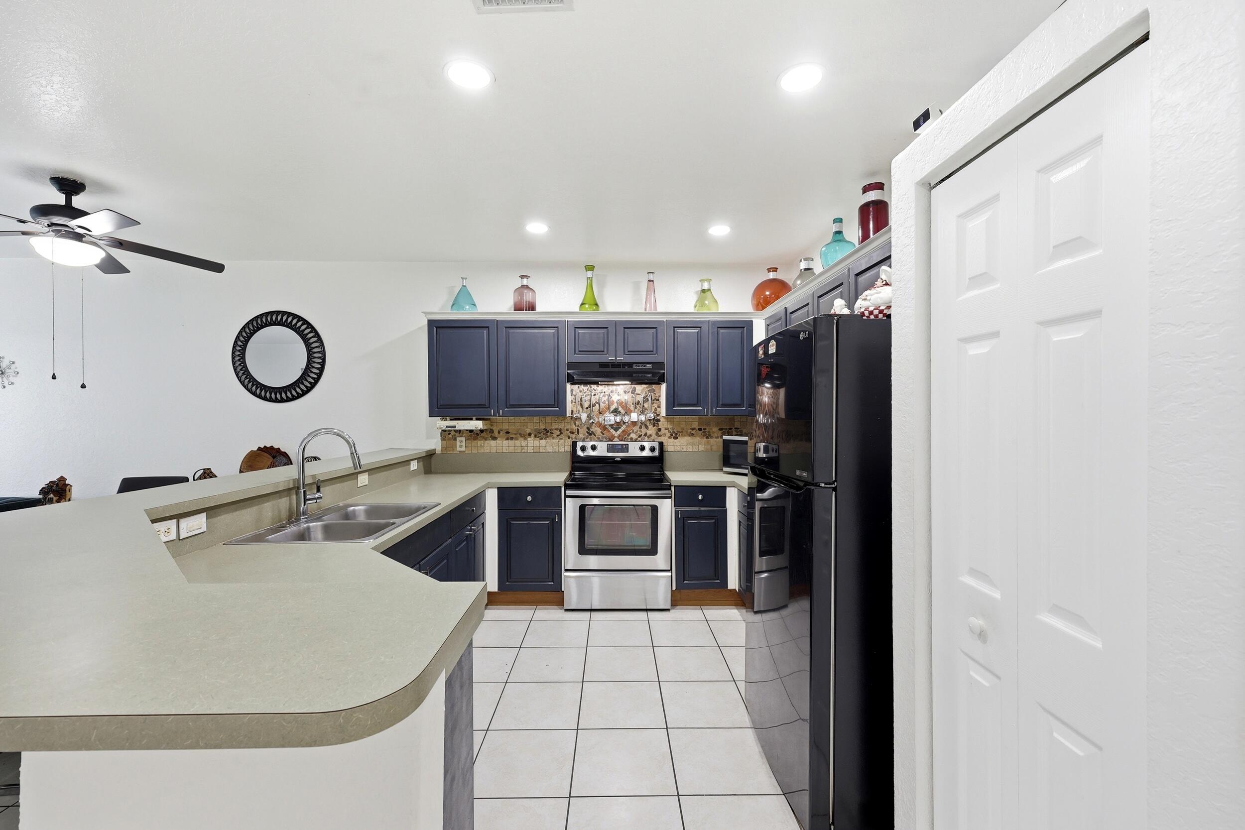 13352 Georgian Court Property Photo 13
