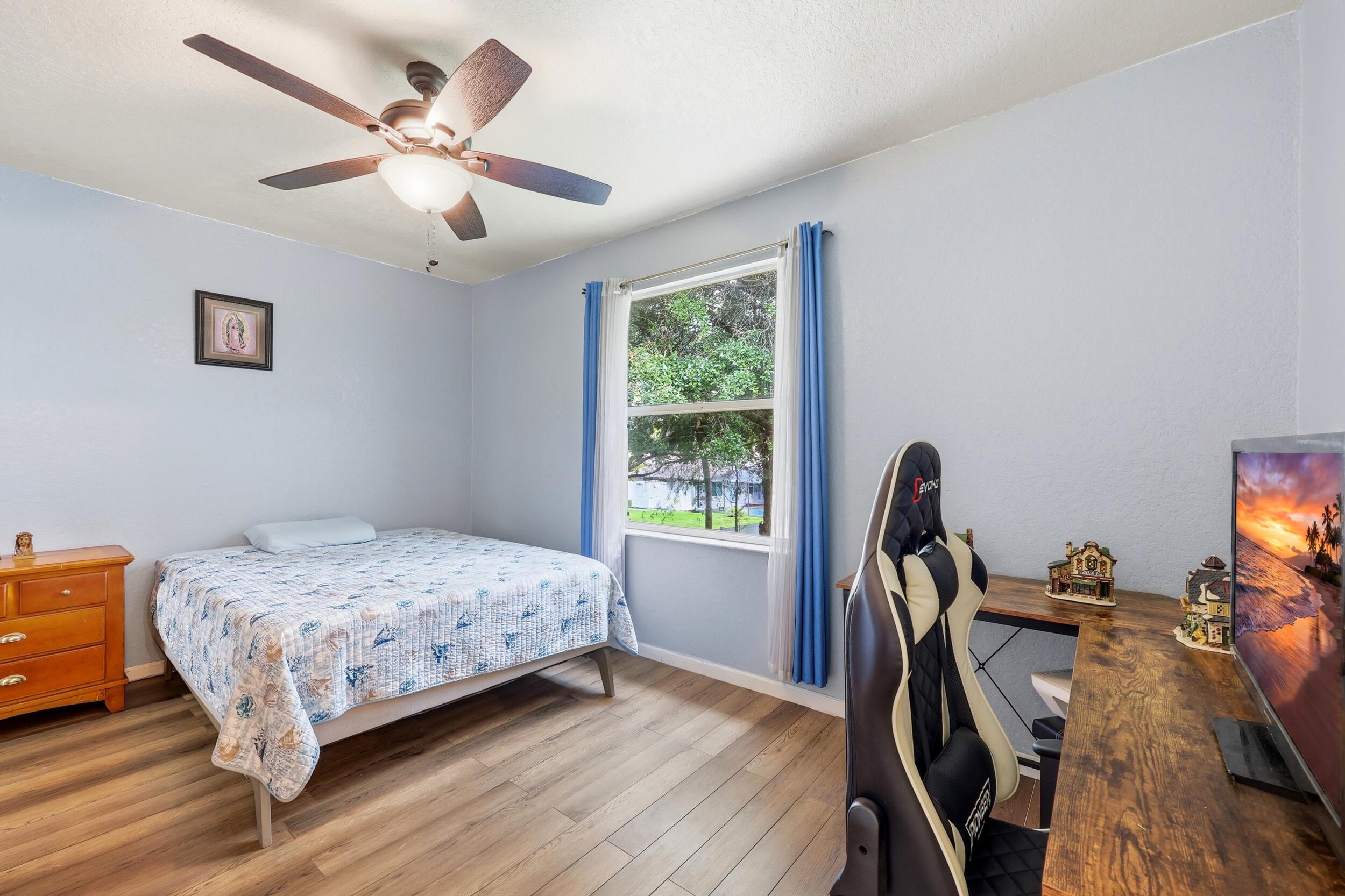 13352 Georgian Court Property Photo 26