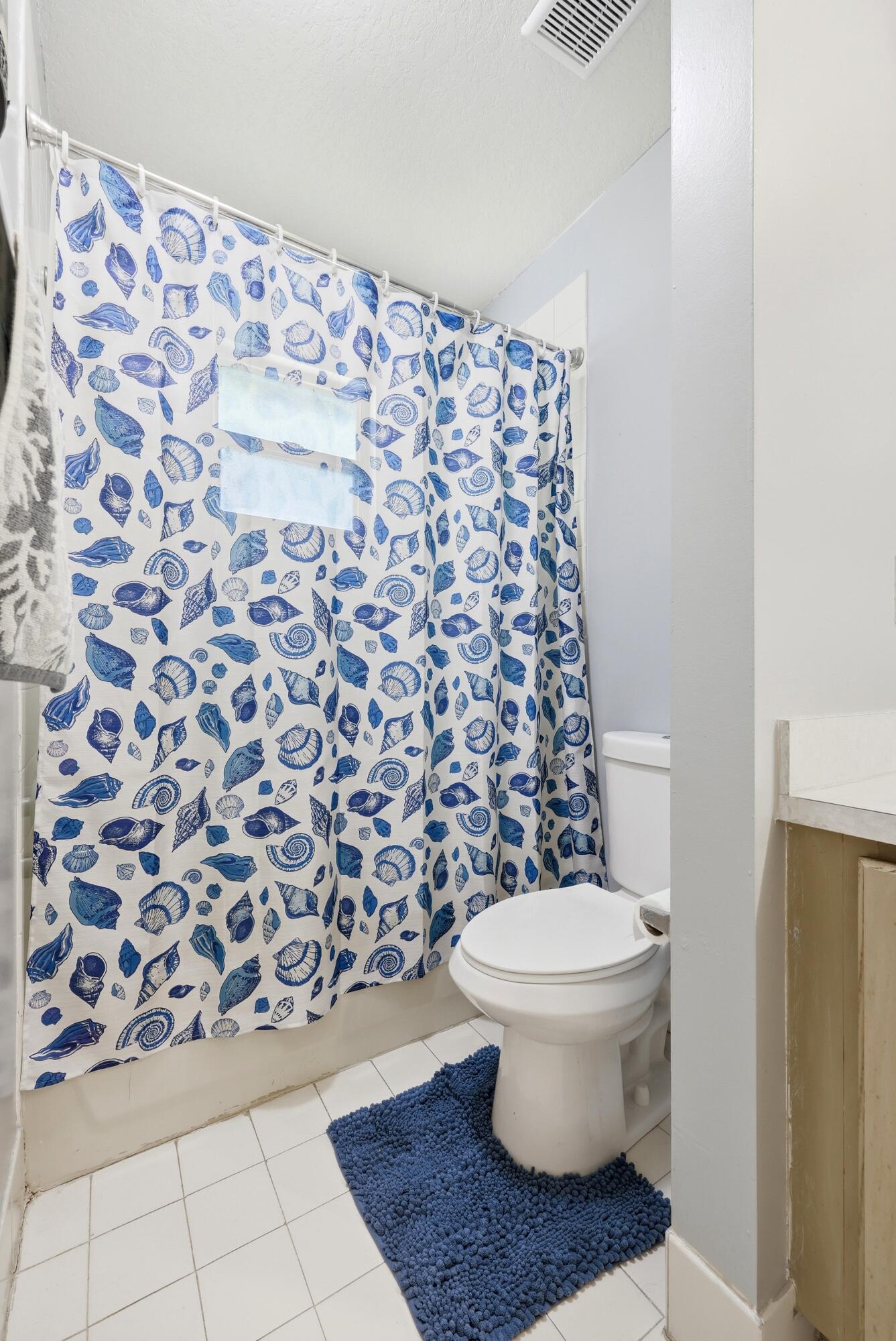 13352 Georgian Court Property Photo 29