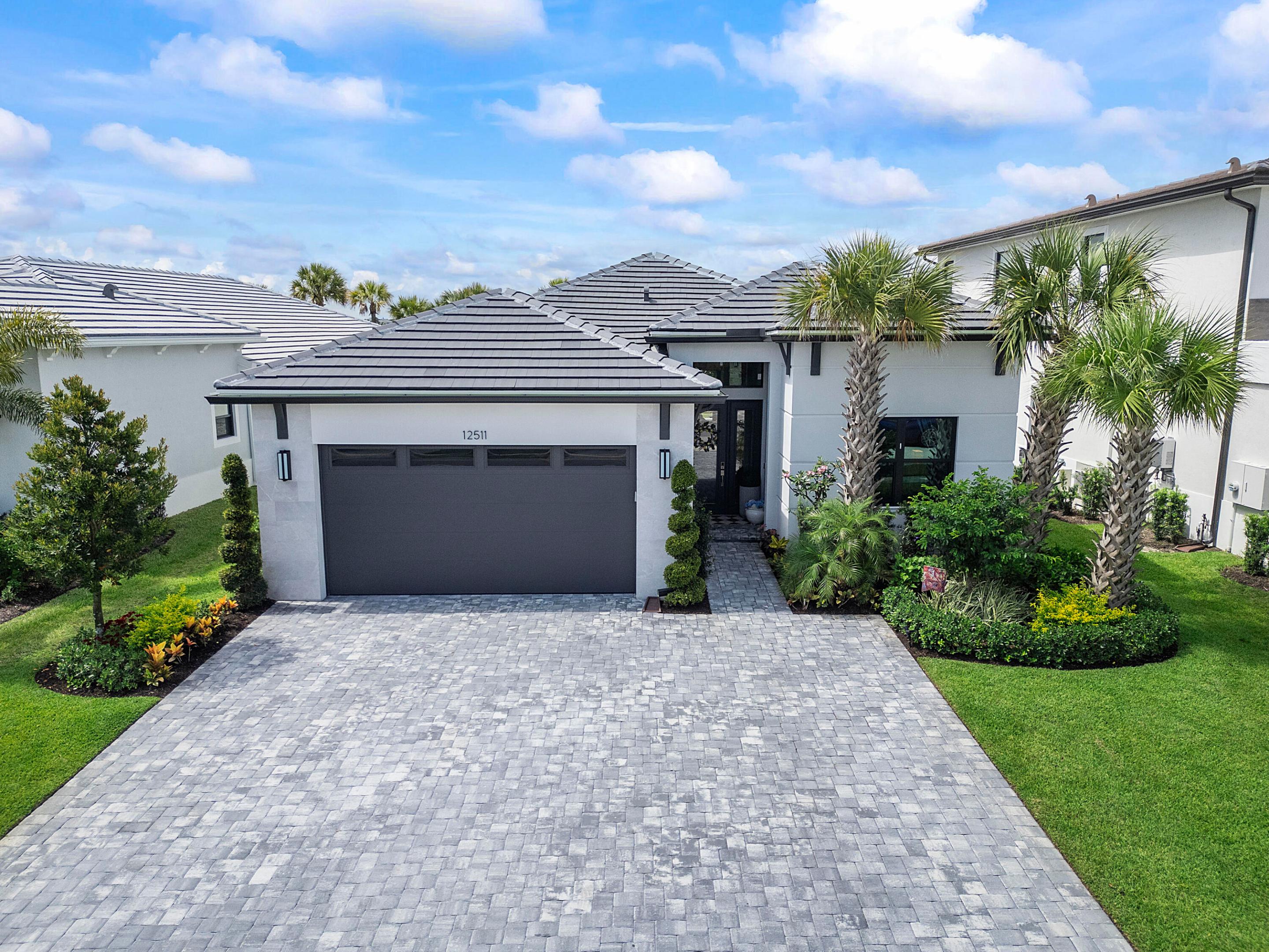 12511 Solana Bay Circle Property Photo 1