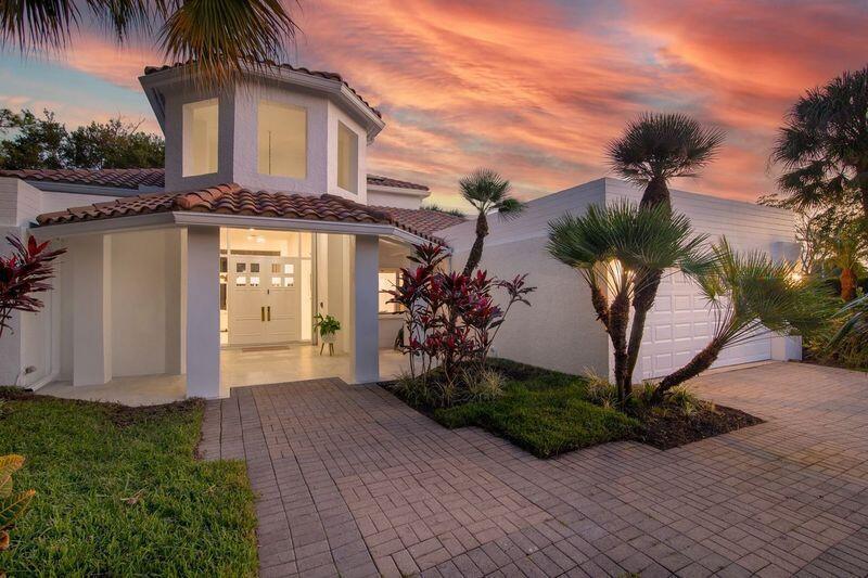 1084 Seagull Park Road S