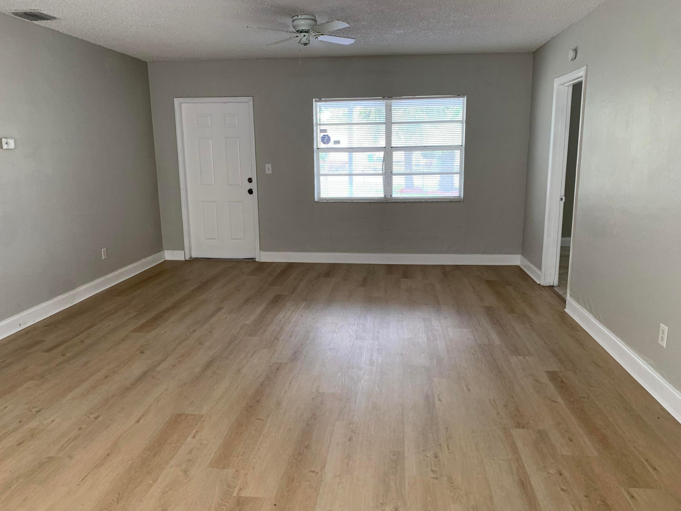 240 Nw 38th Avenue Property Photo 24
