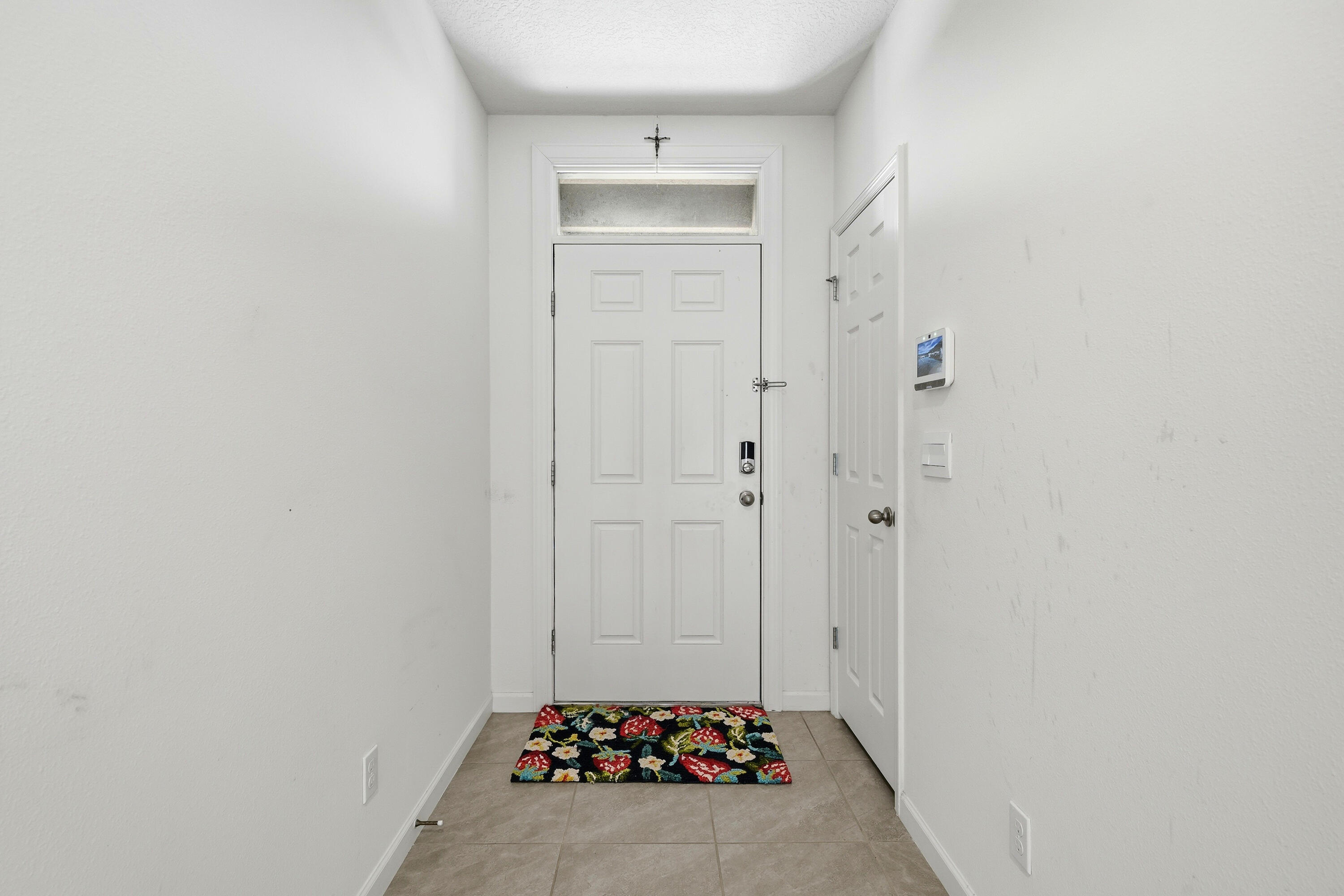 1572 Sw Paar Drive Property Photo 9