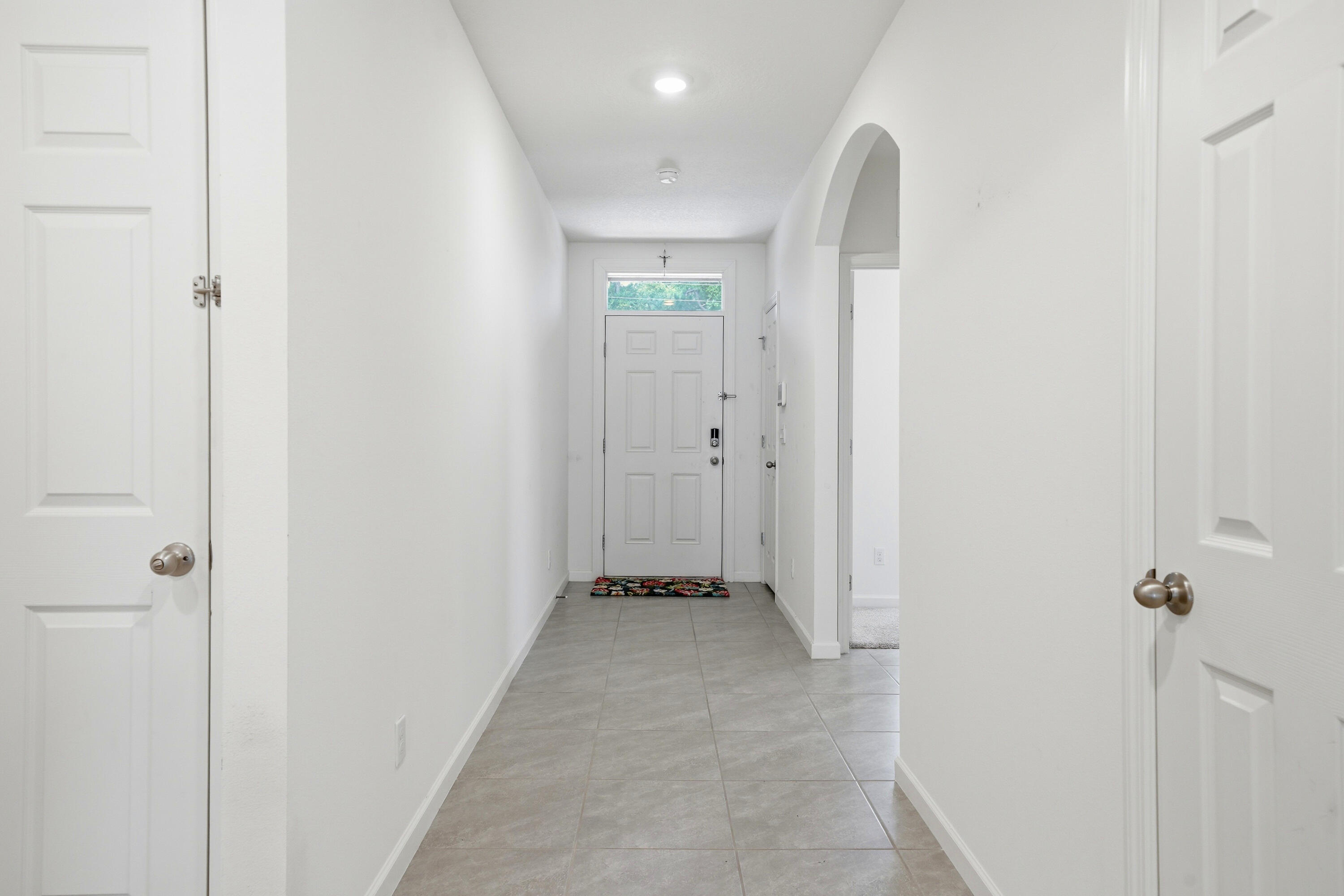 1572 Sw Paar Drive Property Photo 10