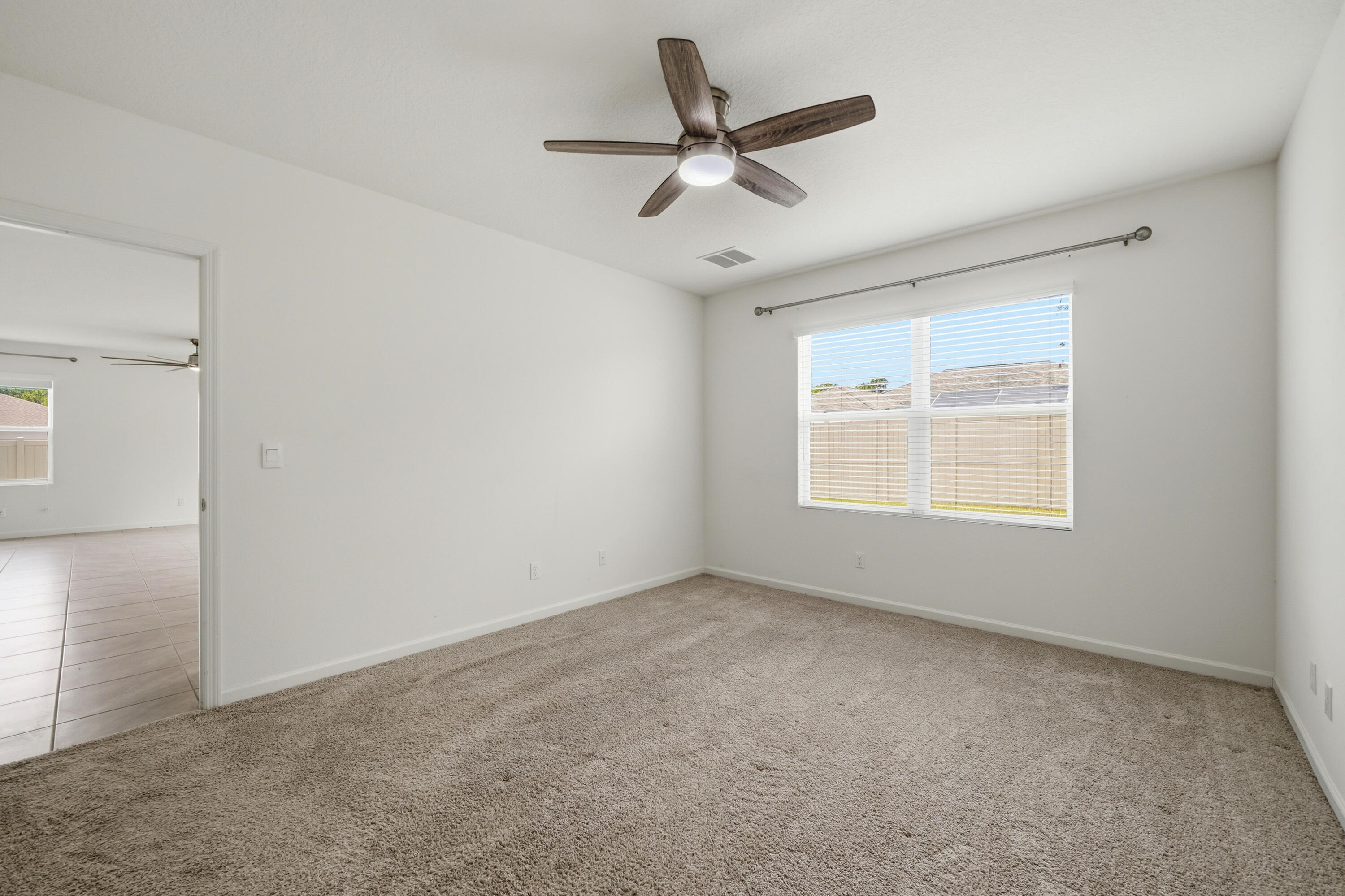 1572 Sw Paar Drive Property Photo 32