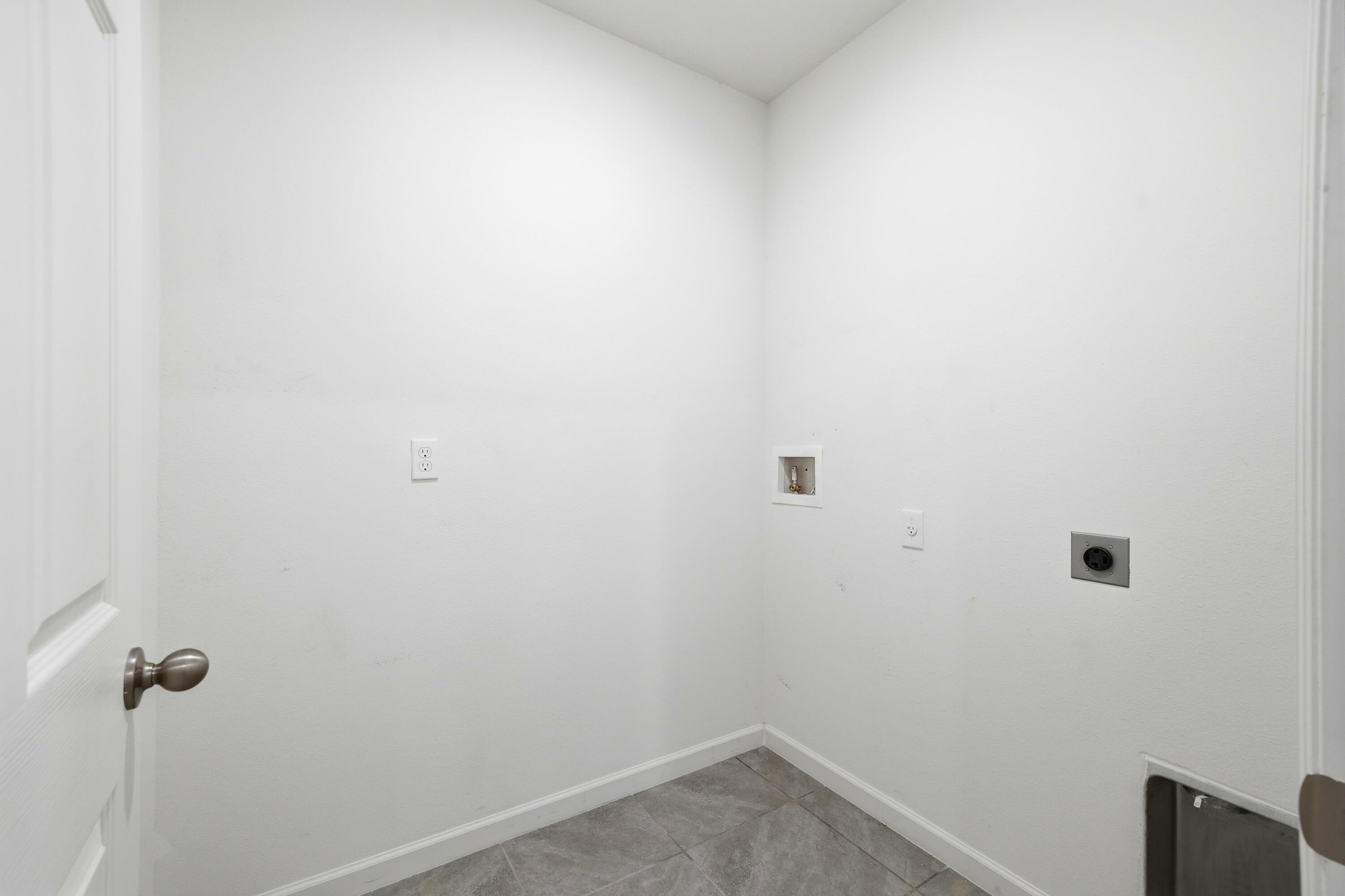 1572 Sw Paar Drive Property Photo 38