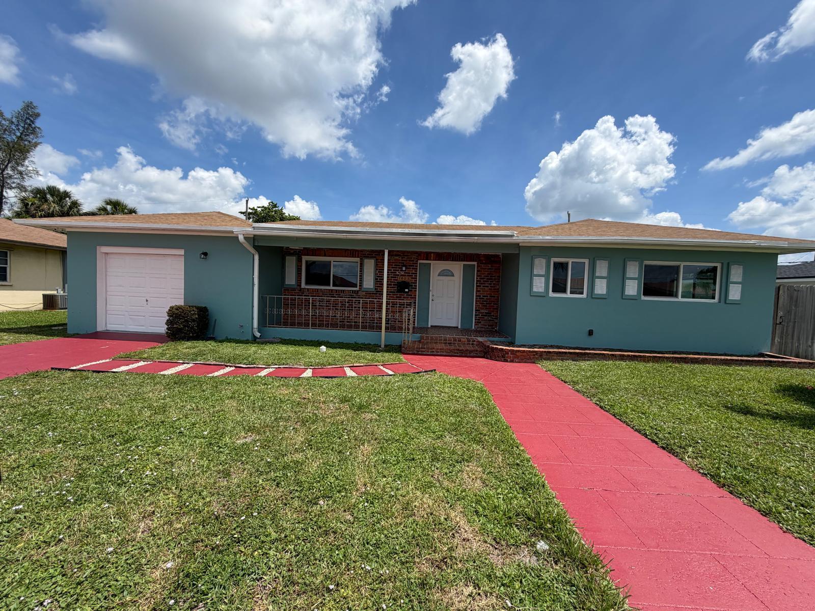 1405 6th Street Property Photo 1