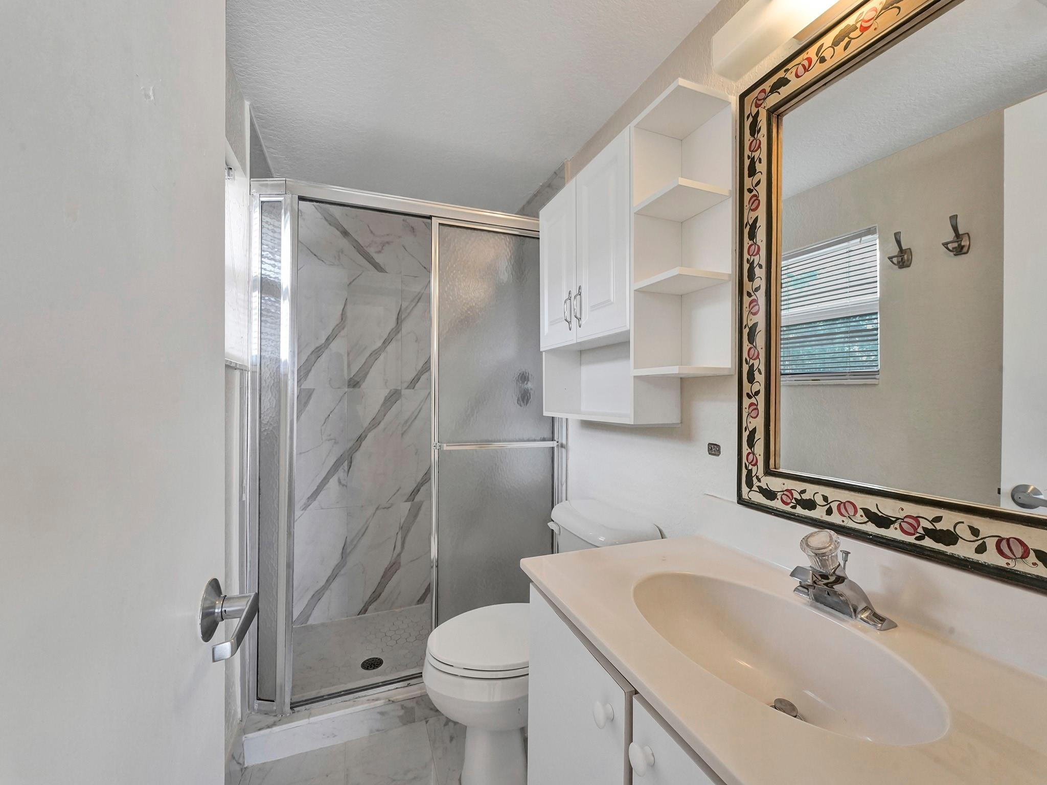 4025 N Federal Highway B311 Property Photo 17
