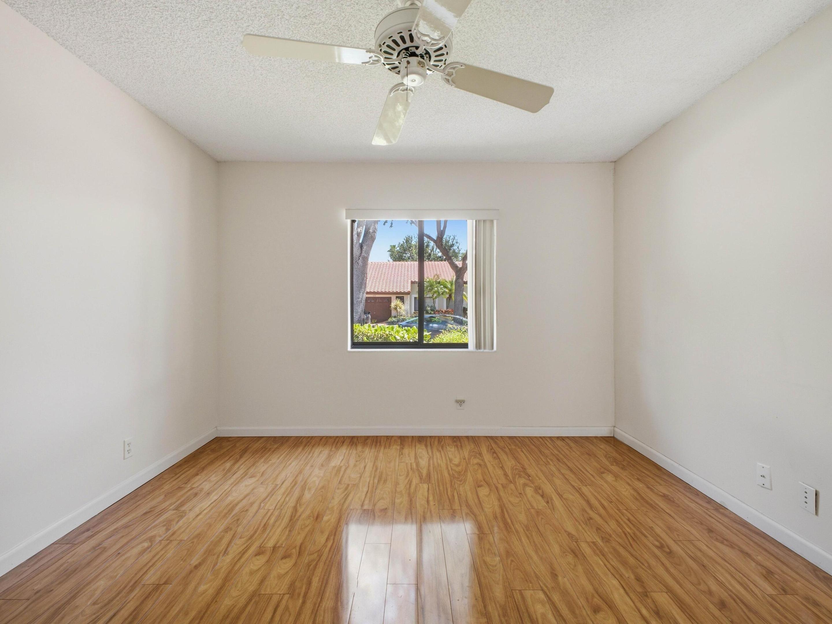6200 Kings Gate Circle Property Photo 16