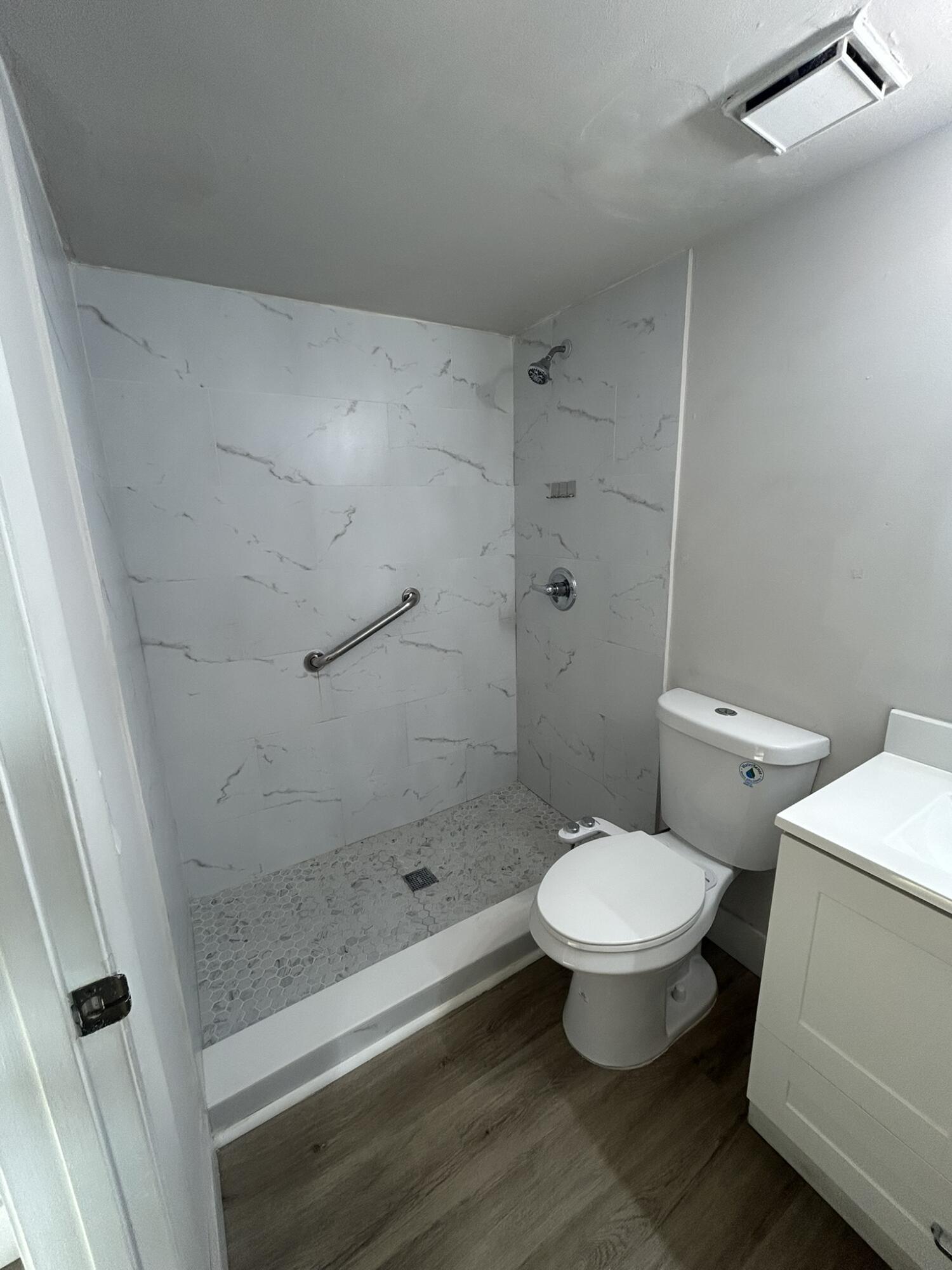 450 W Palm Cir Circle W 103 Property Photo 13