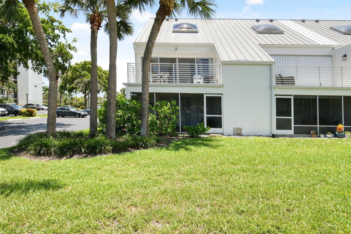 1605 S Us Highway 1 M2-214 Property Photo 1