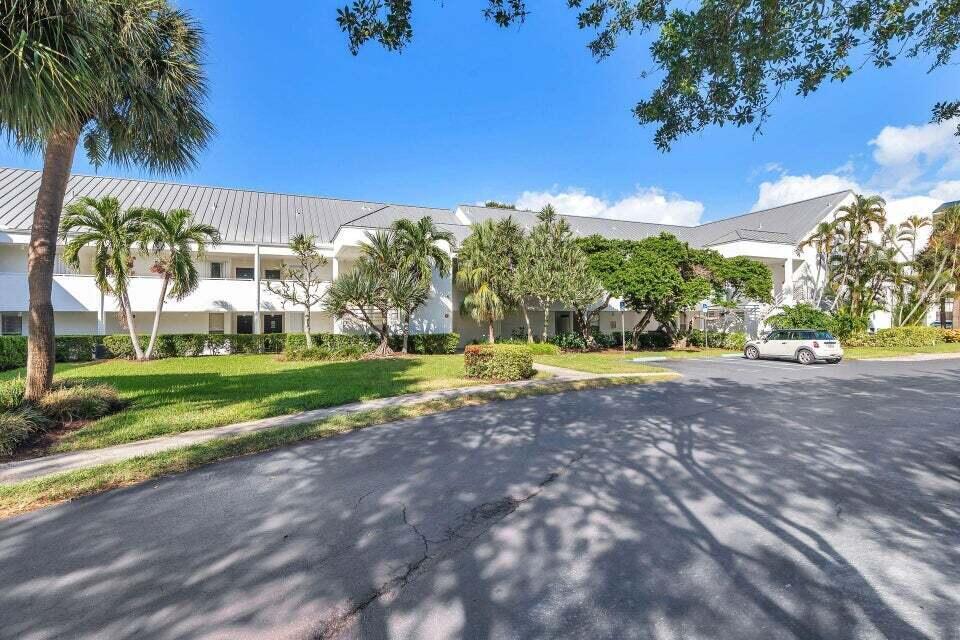 1605 S Us Highway 1 M2-214 Property Photo 30