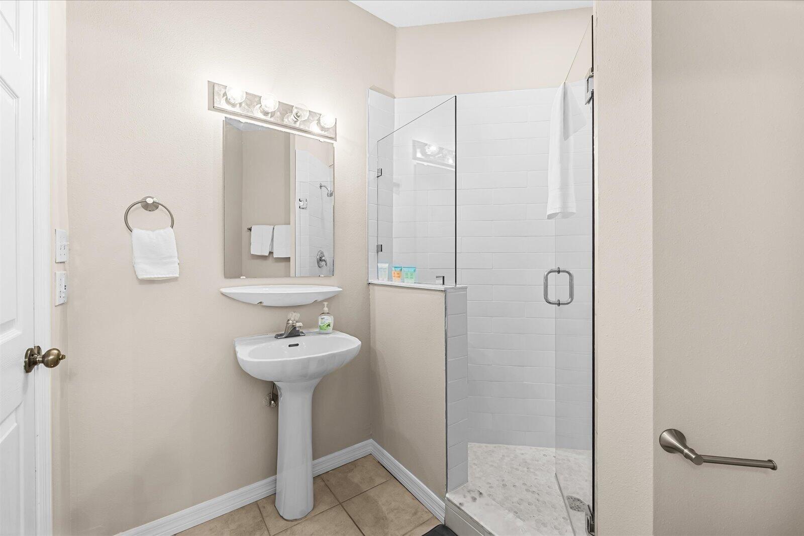 9906 Perfect Drive Property Photo 13