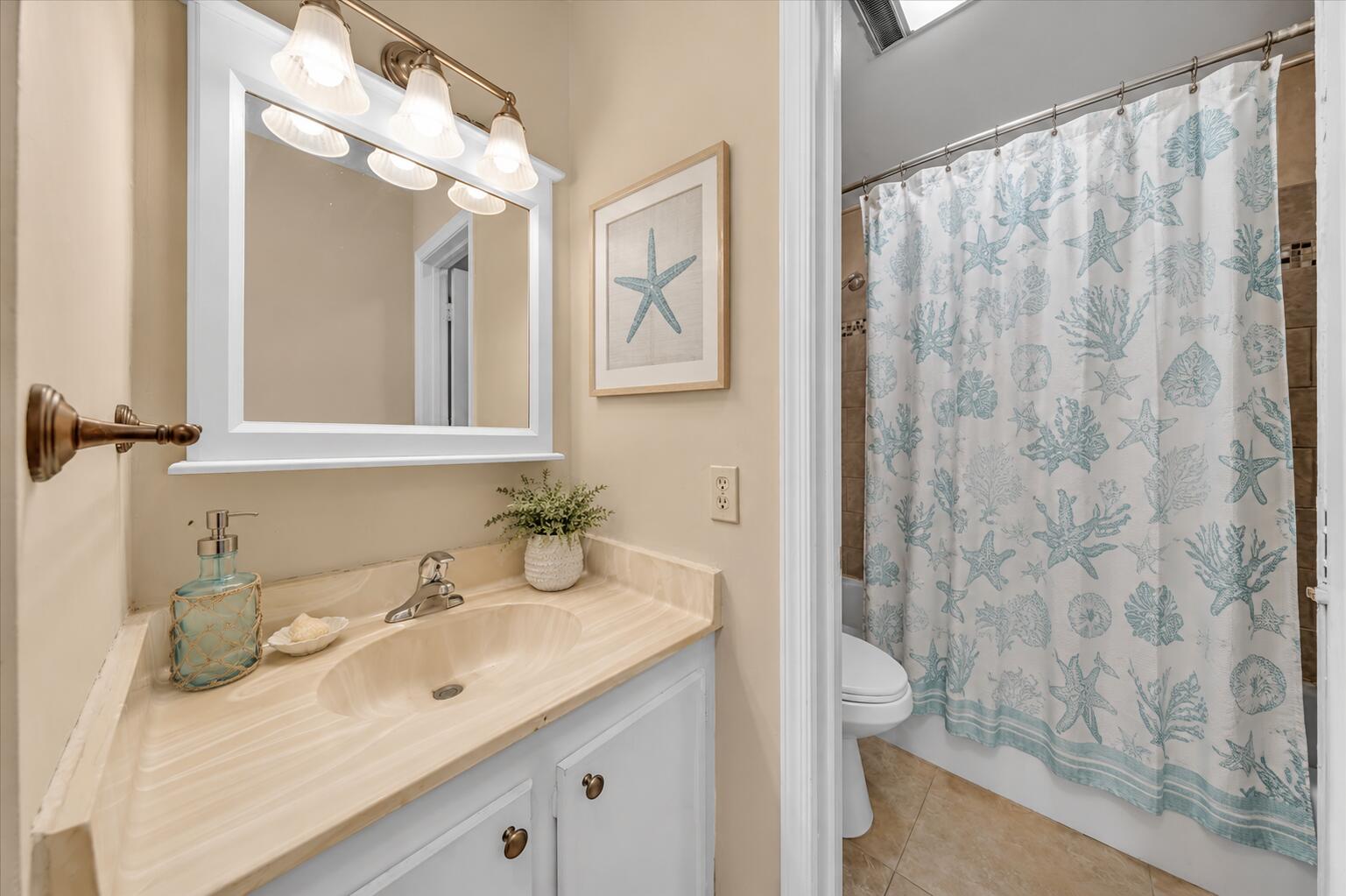 180 Cypress Club Drive 816 Property Photo 9