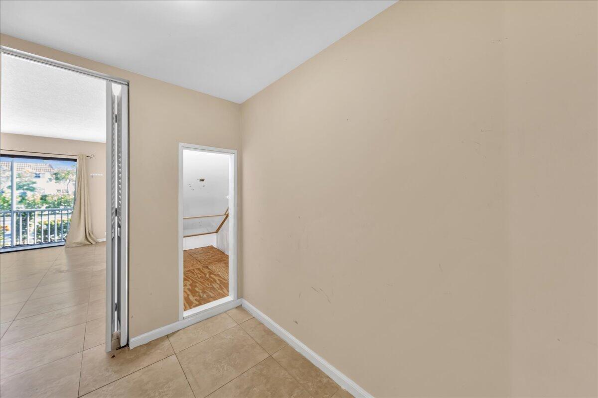 180 Cypress Club Drive 816 Property Photo 19