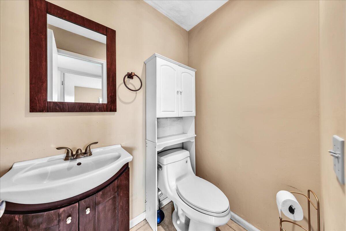 180 Cypress Club Drive 816 Property Photo 26