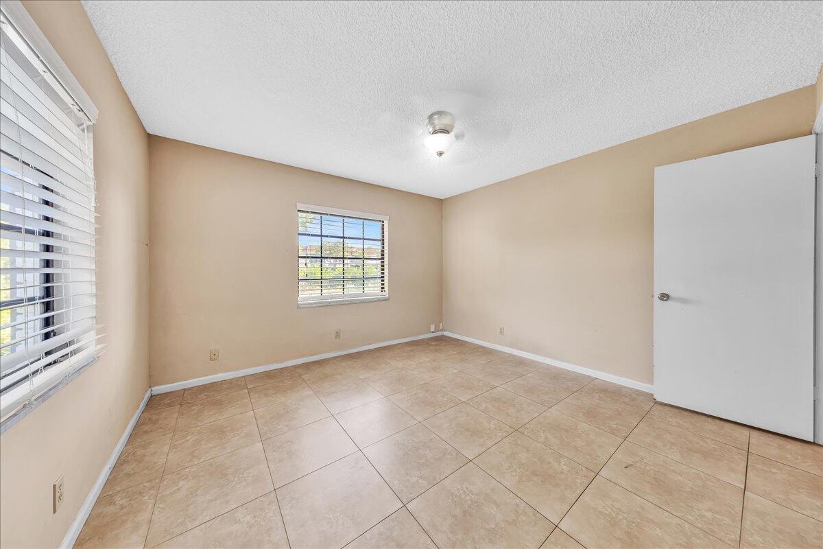 180 Cypress Club Drive 816 Property Photo 30