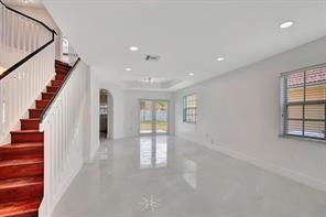 2410 Nw 137th Terrace Property Photo 5
