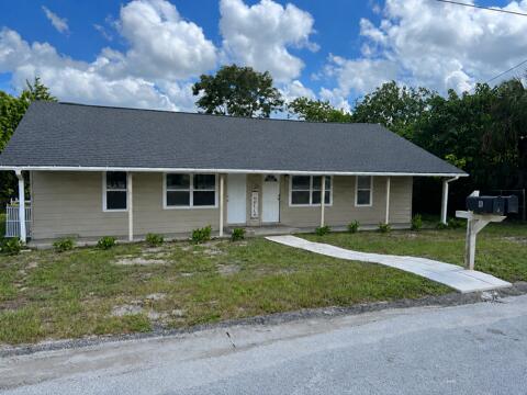 130 E Northside Drive Property Photo 1