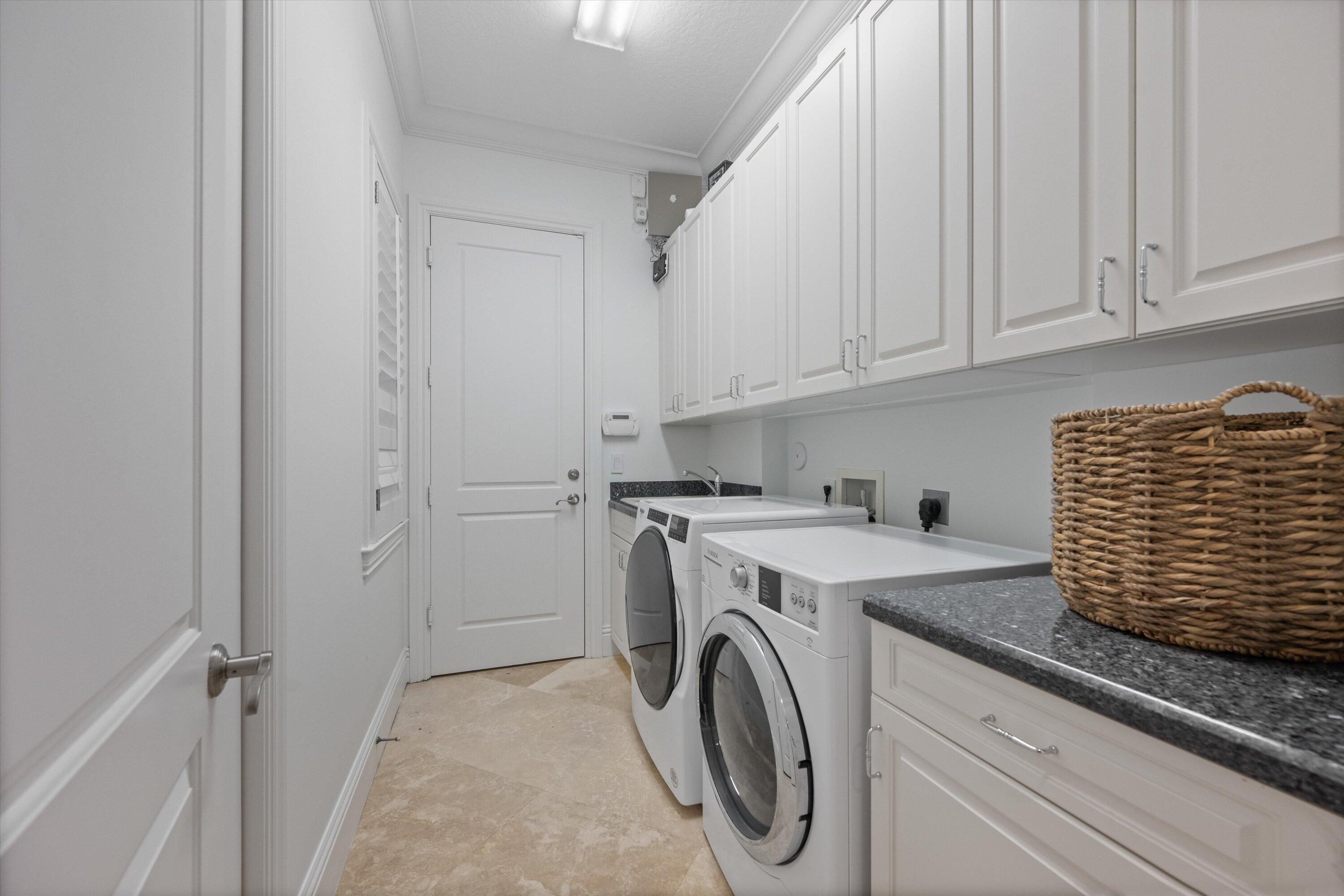 12200 Sunnydale Drive Property Photo 35
