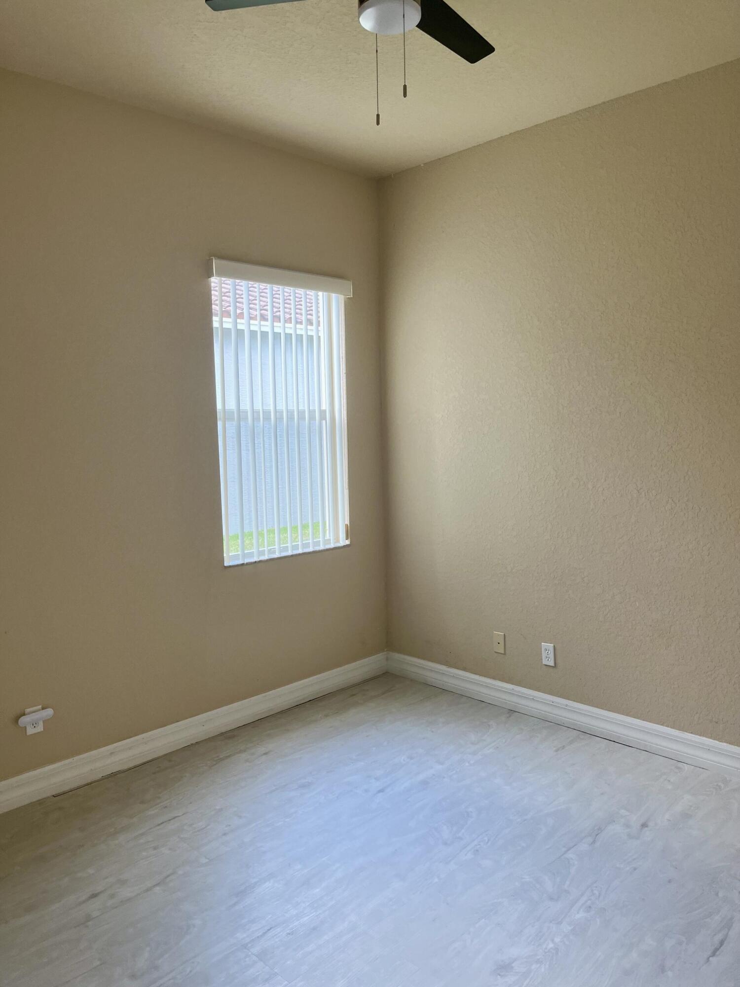 5579 55th Avenue Property Photo 3