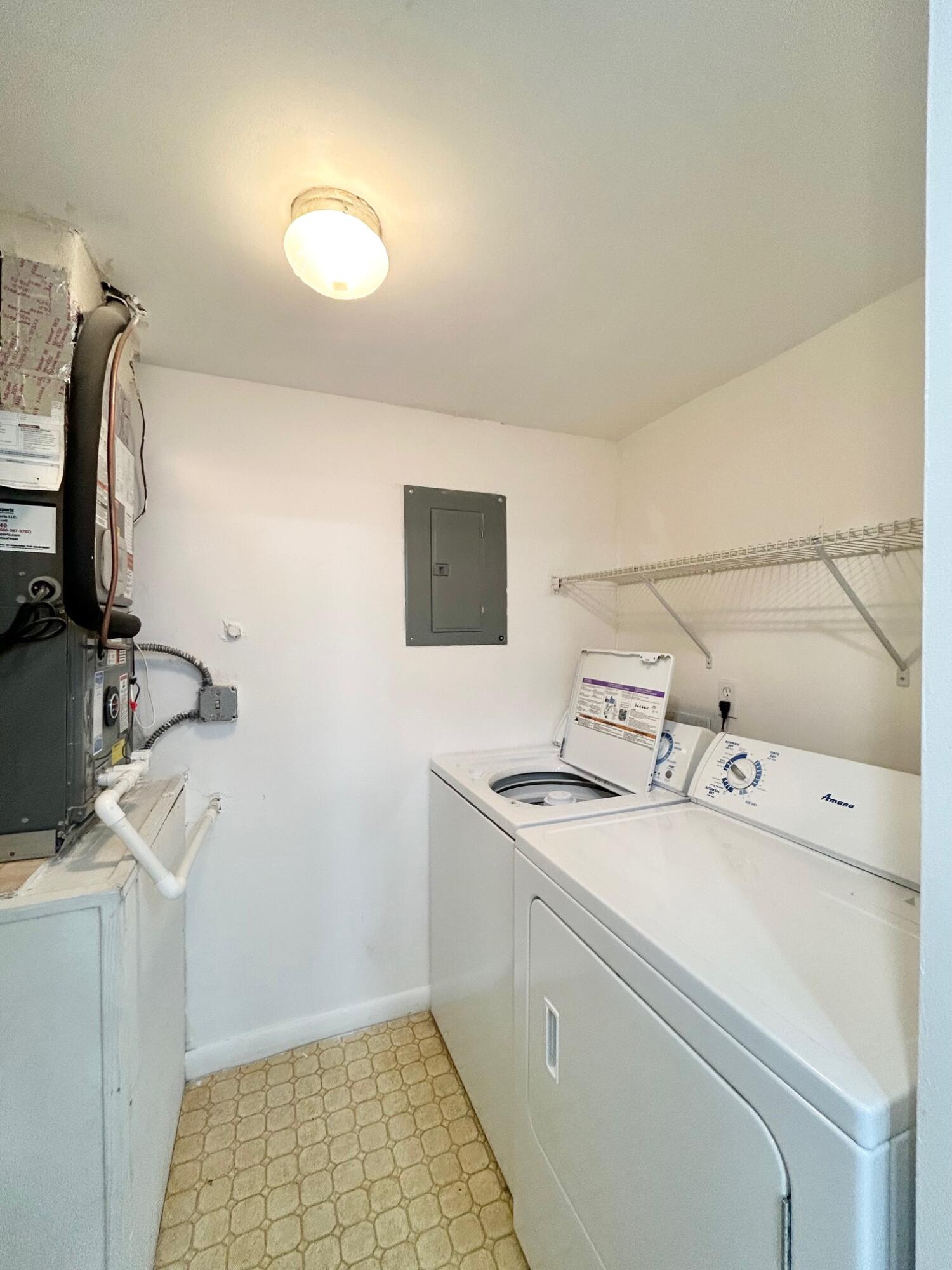 418 Pine Glen Lane C-1 Property Photo 24