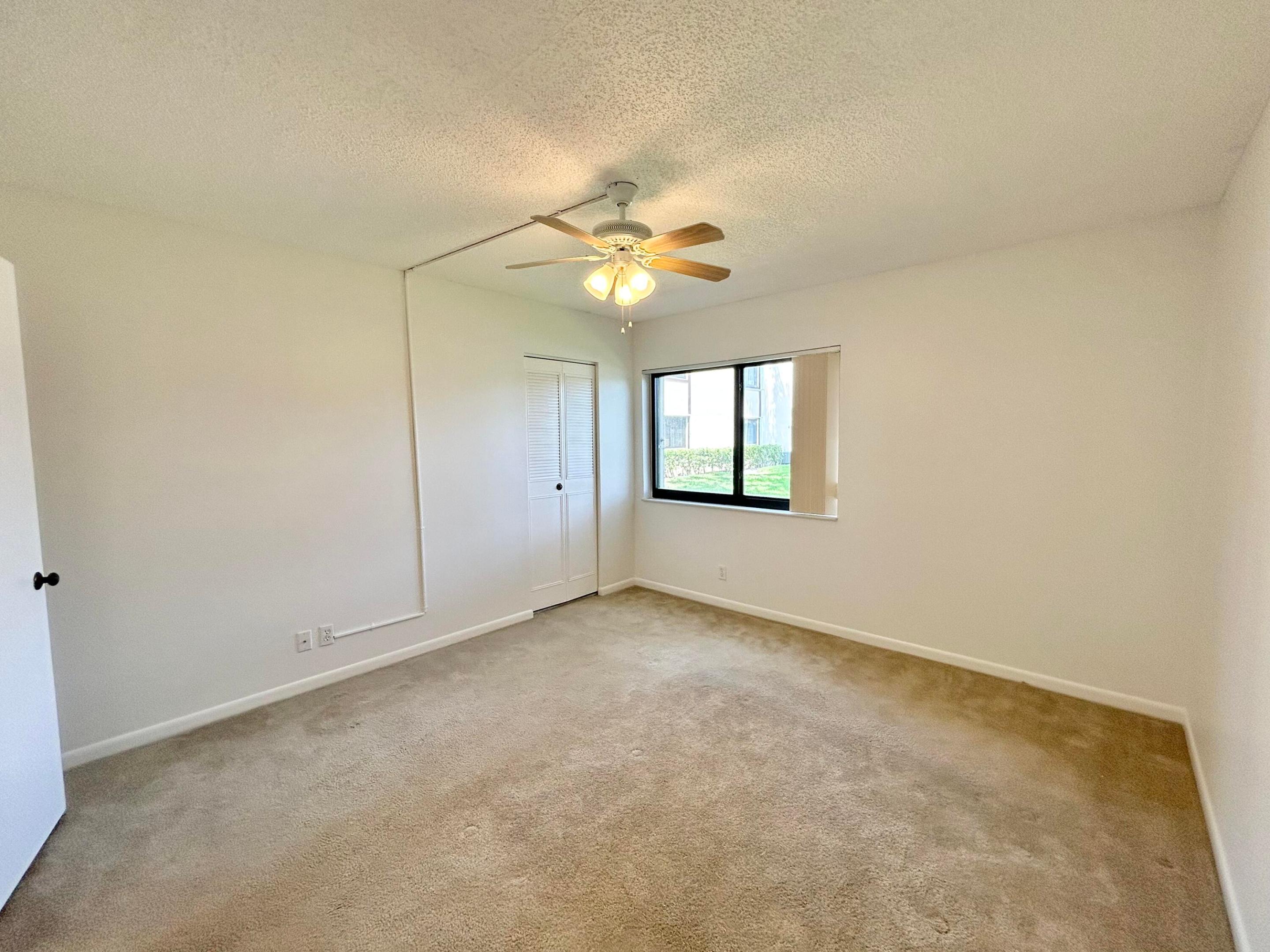 418 Pine Glen Lane C-1 Property Photo 31