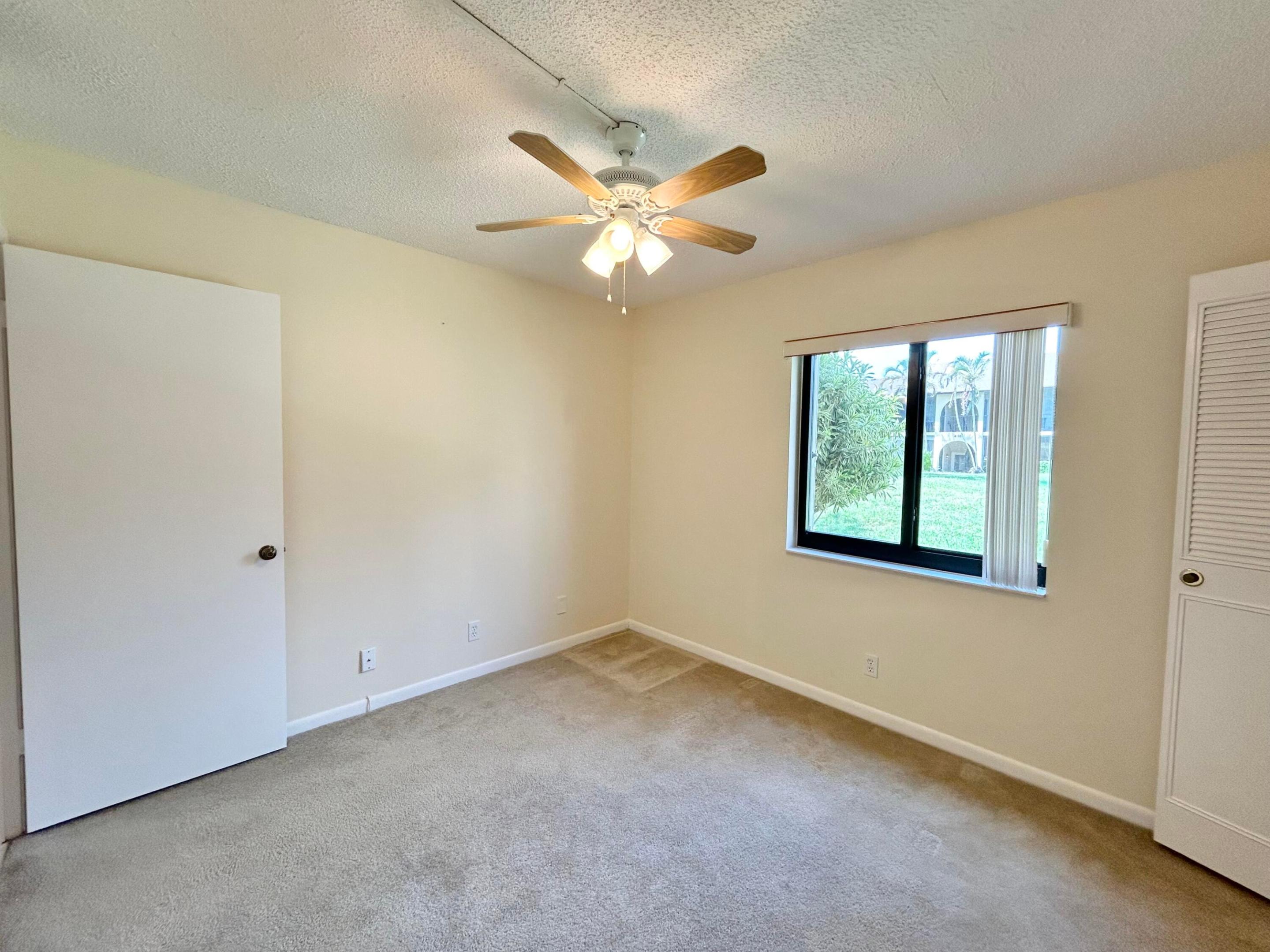 418 Pine Glen Lane C-1 Property Photo 39