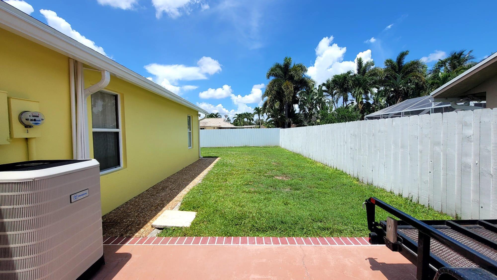 B26042832 Property Photo 2