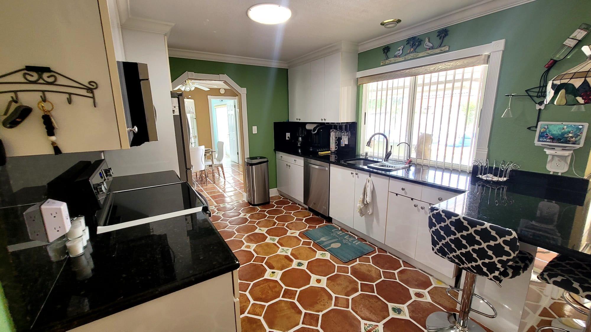 B26042832 Property Photo 5