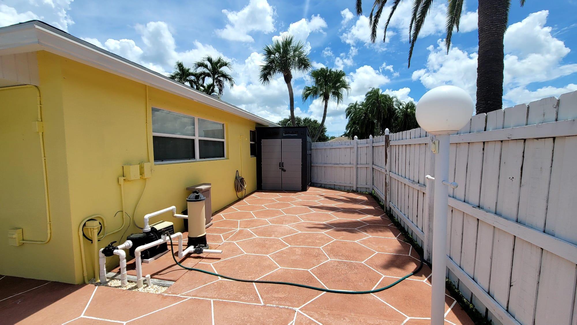 B26042832 Property Photo 18
