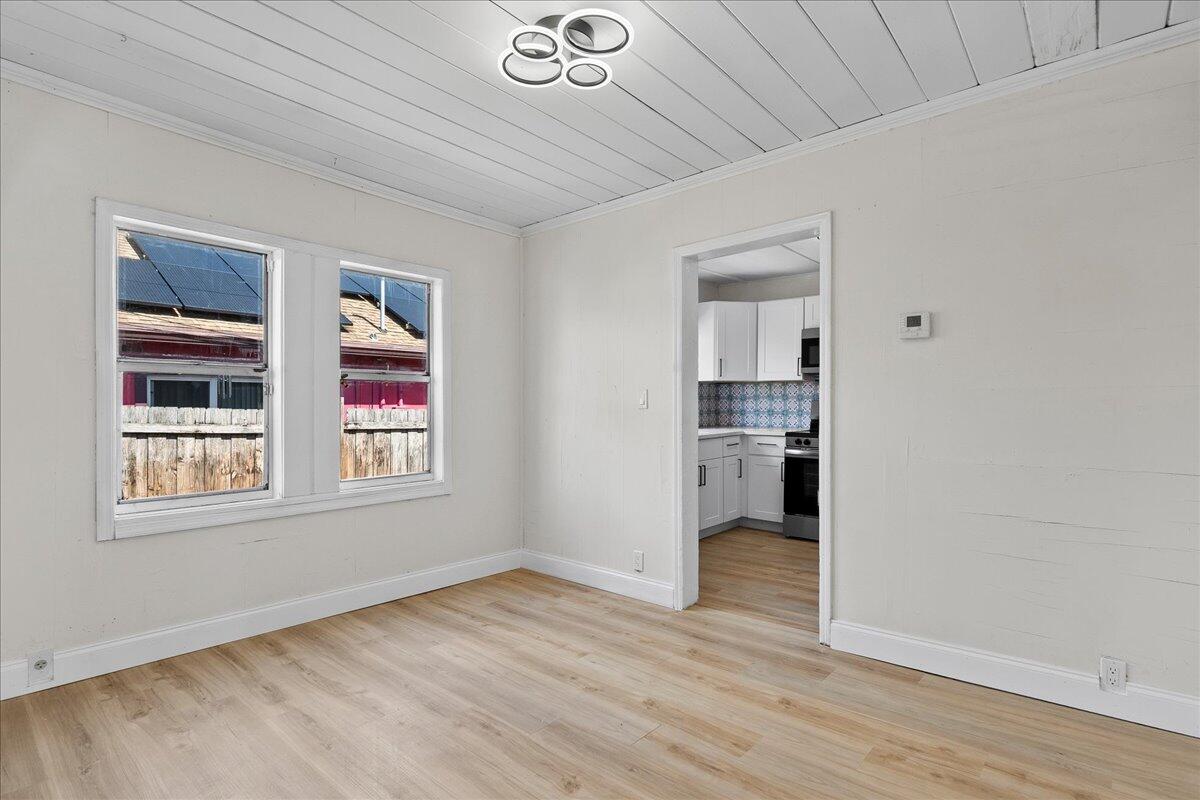 1011 22nd Street Property Photo 10