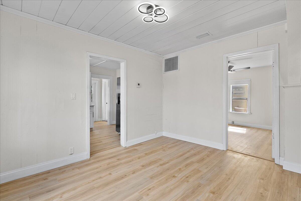 1011 22nd Street Property Photo 11