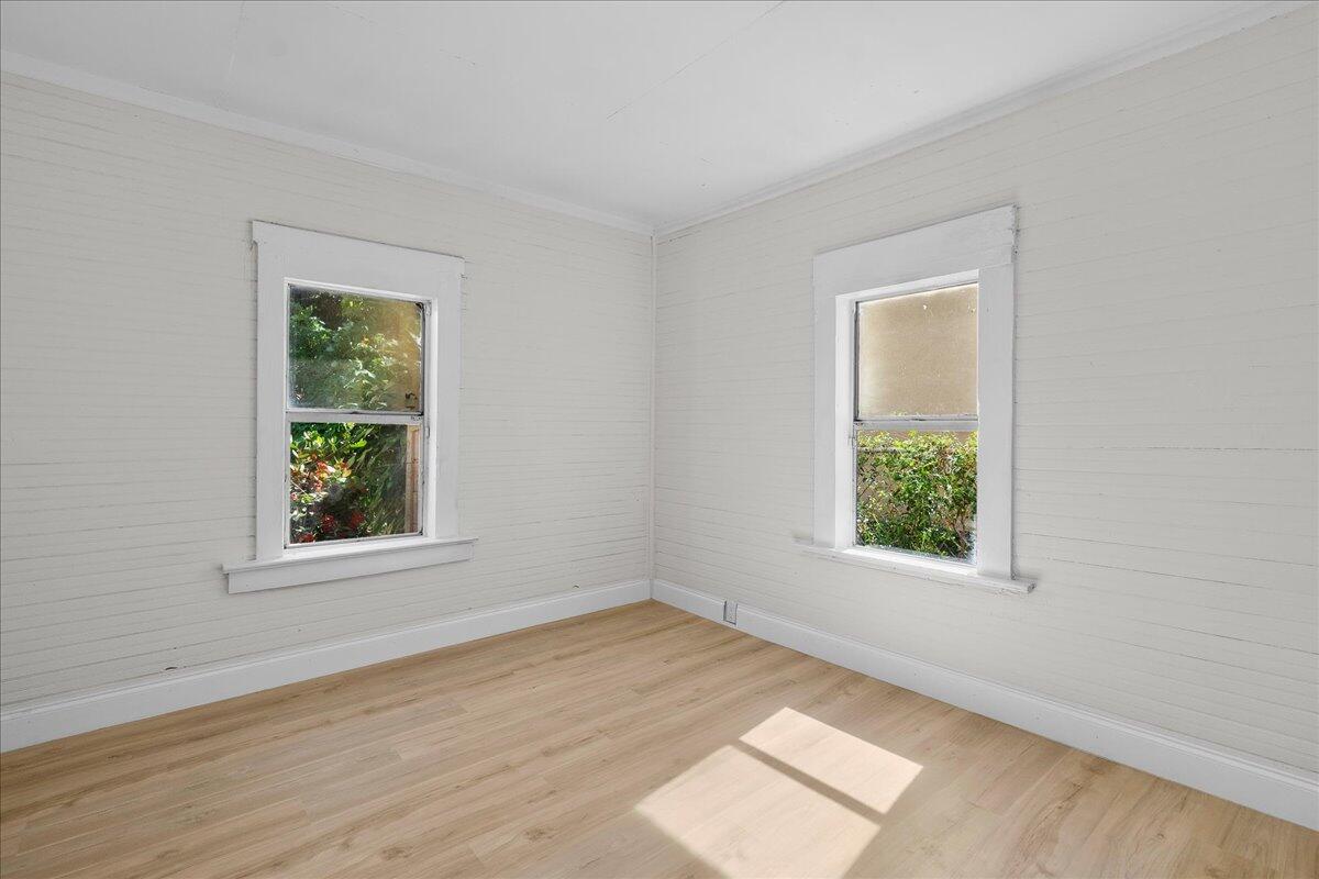1011 22nd Street Property Photo 12