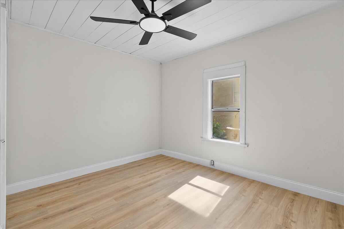 1011 22nd Street Property Photo 14