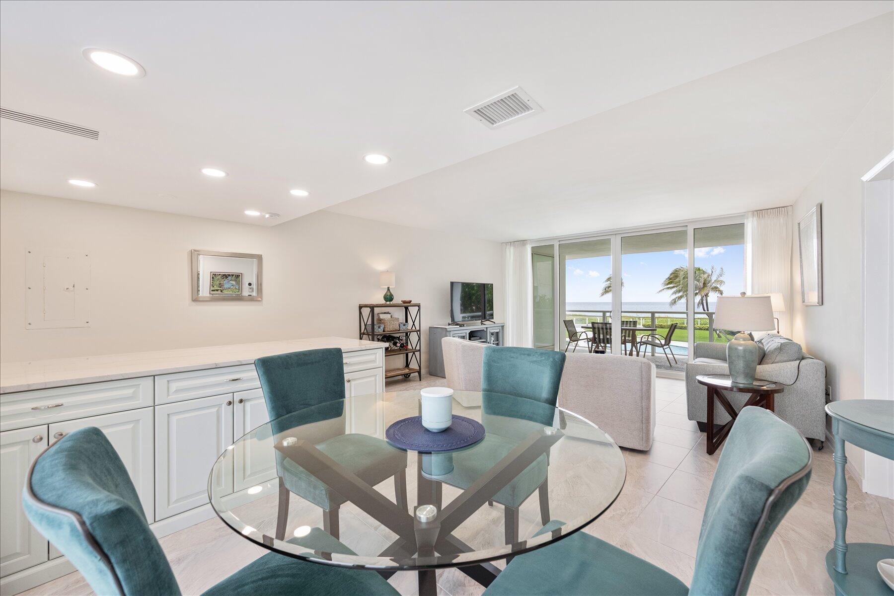 1213 S Ocean Boulevard 2-e Property Photo 9