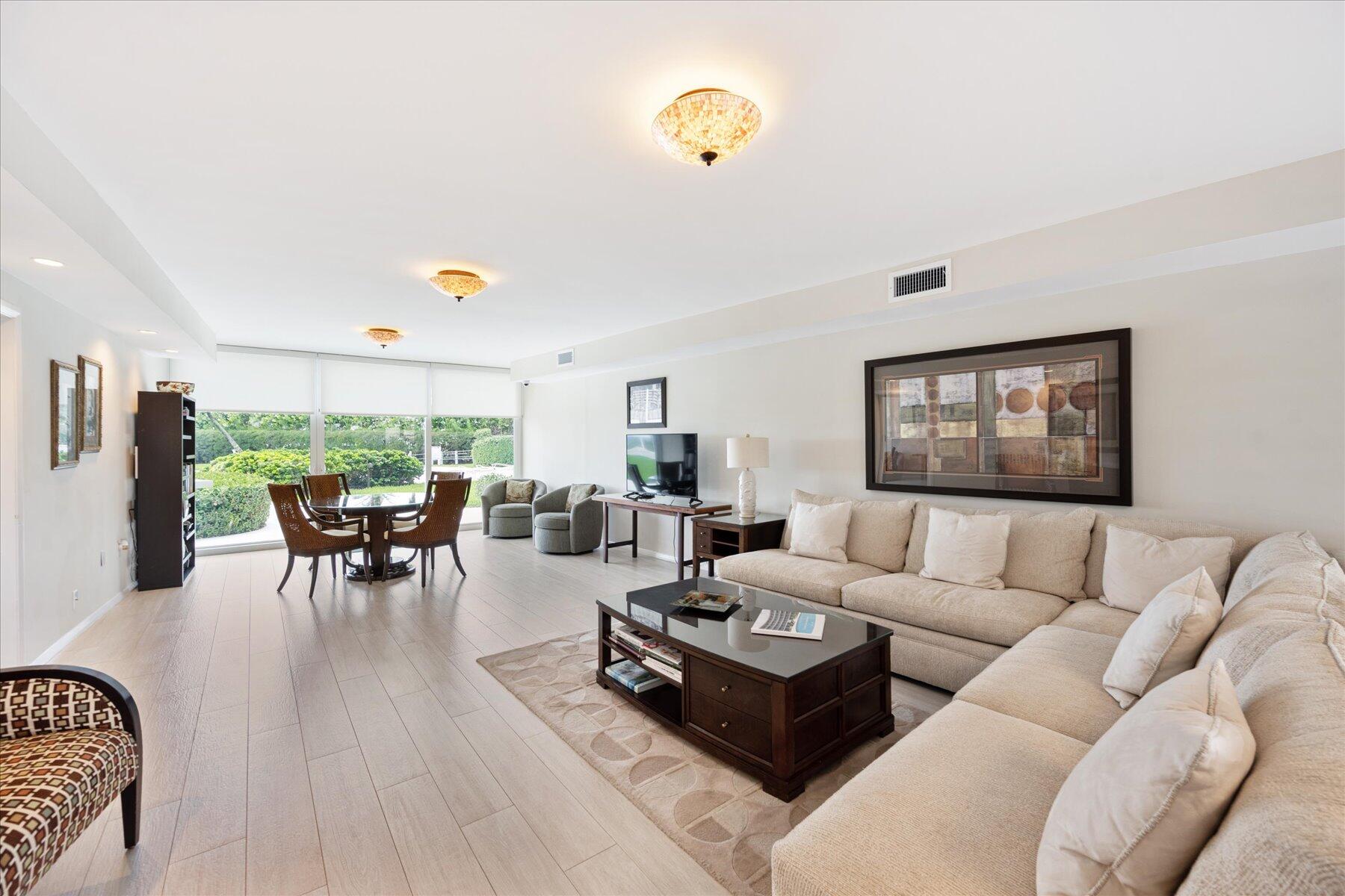 1213 S Ocean Boulevard 2-e Property Photo 16