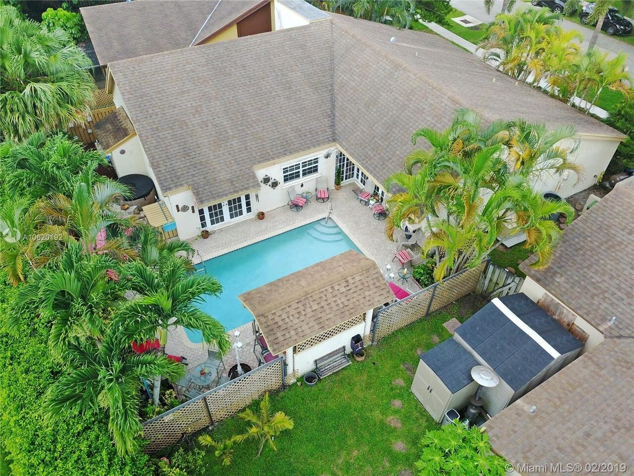 16657 Redwood Way Property Photo 1
