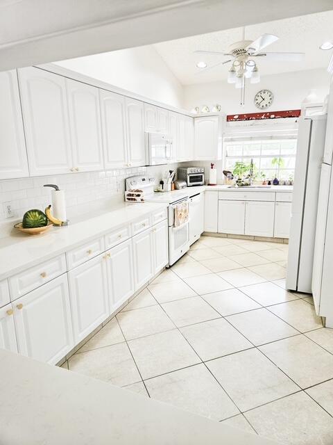 16657 Redwood Way Property Photo 7