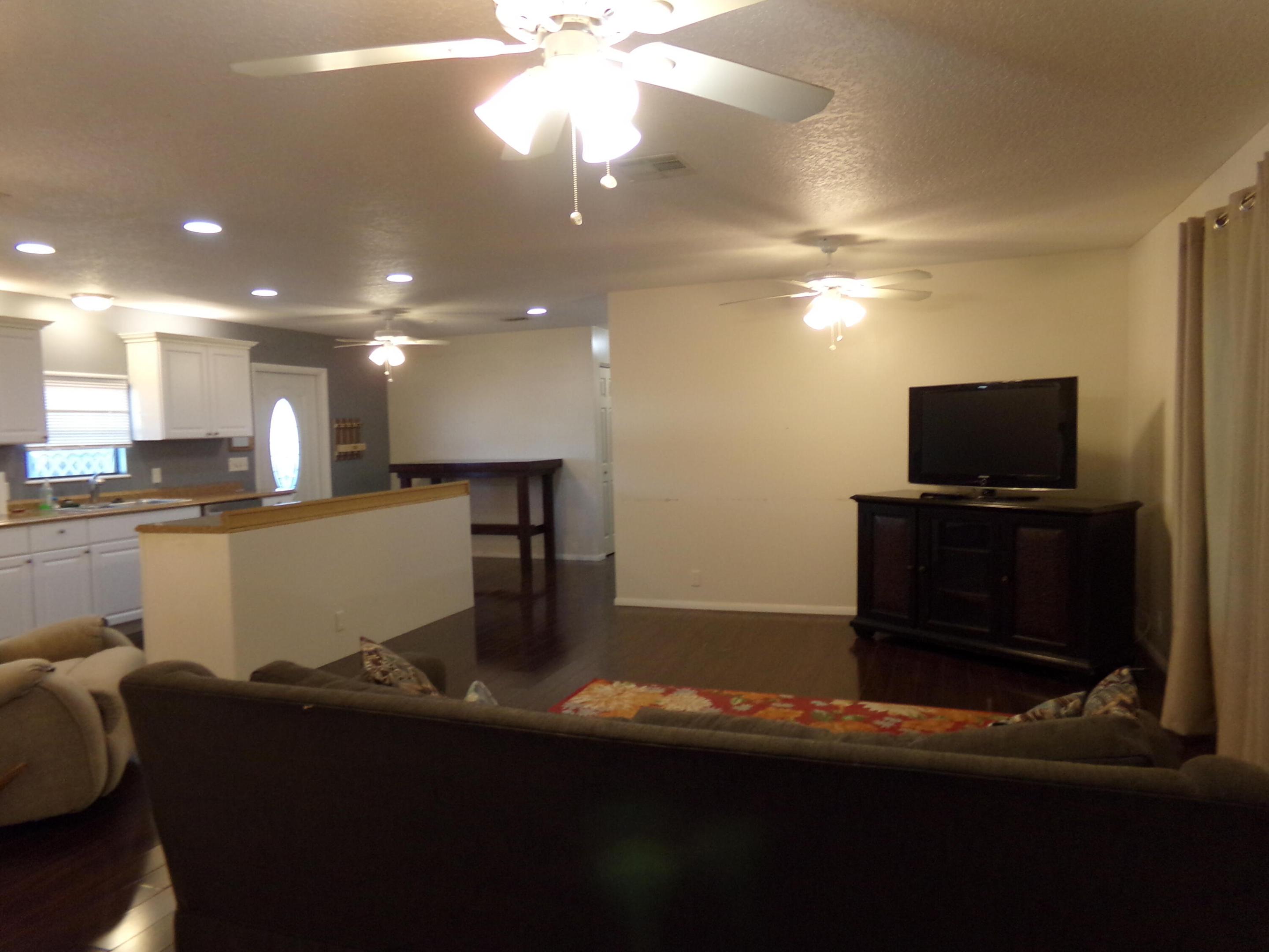 52004 Florinada Bay Property Photo 11