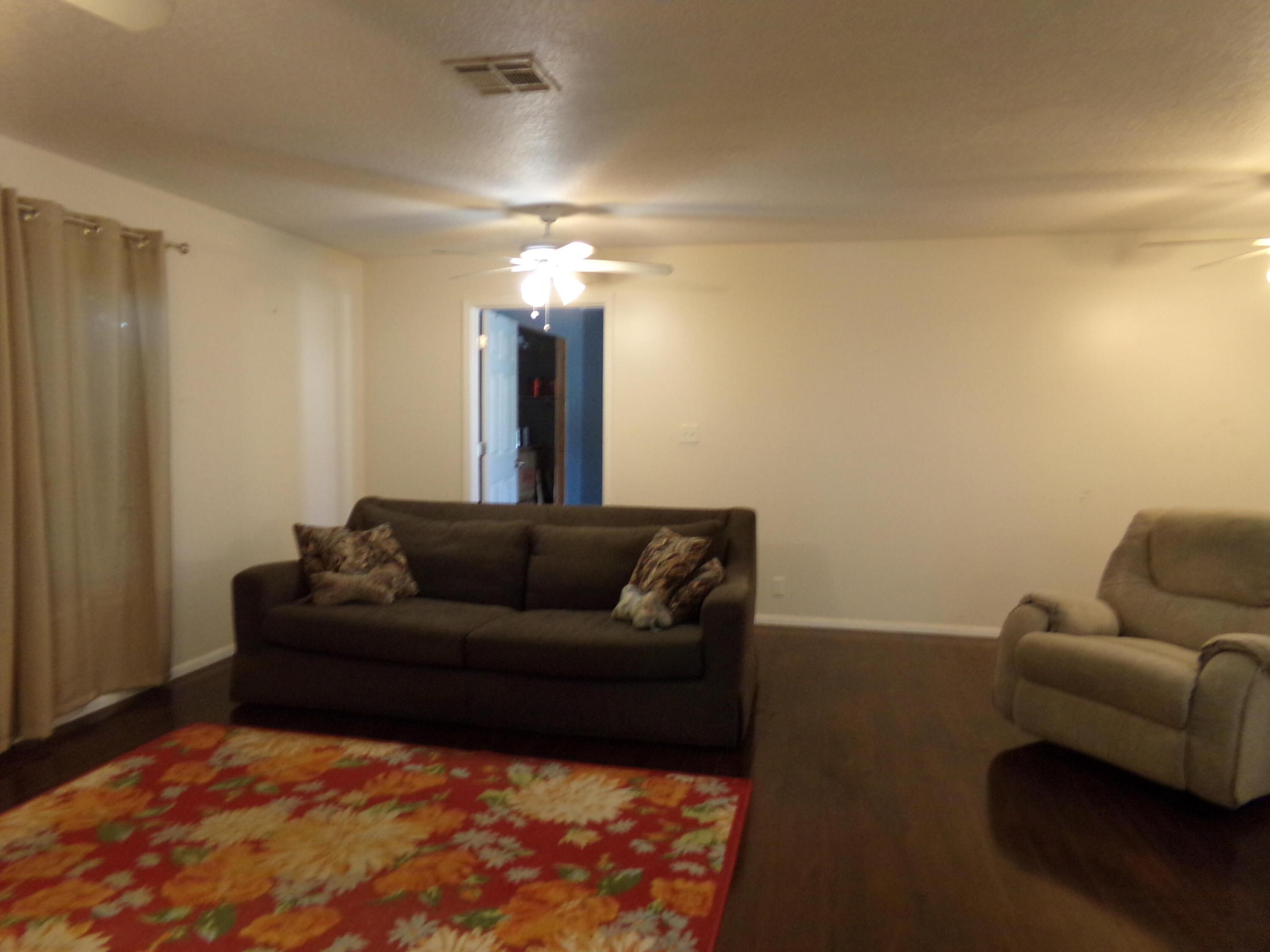 52004 Florinada Bay Property Photo 14