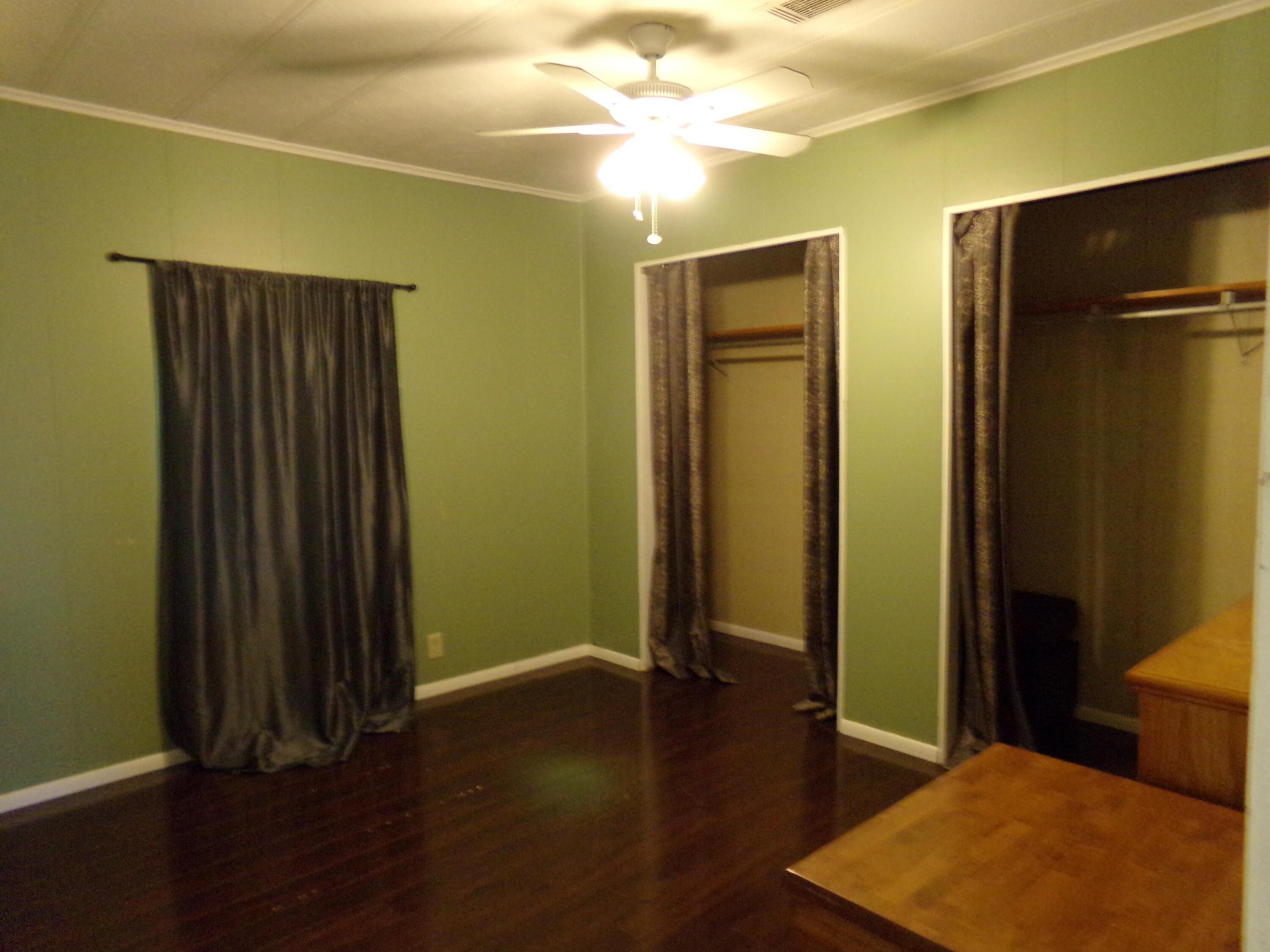52004 Florinada Bay Property Photo 18