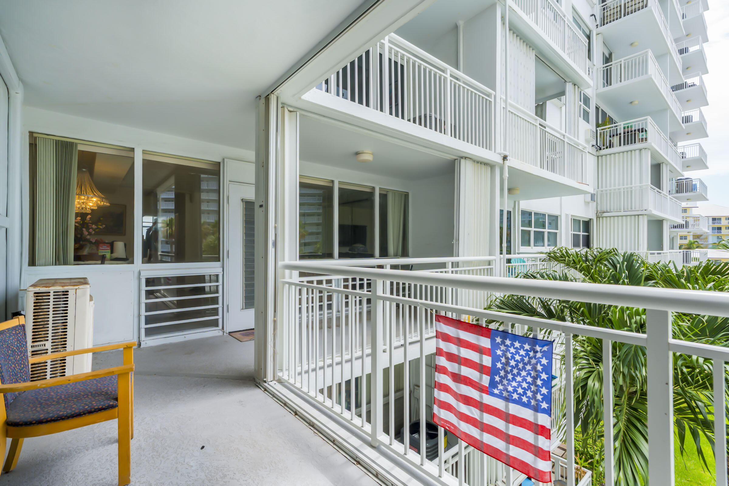 1920 S Ocean Drive 306 Property Photo 17