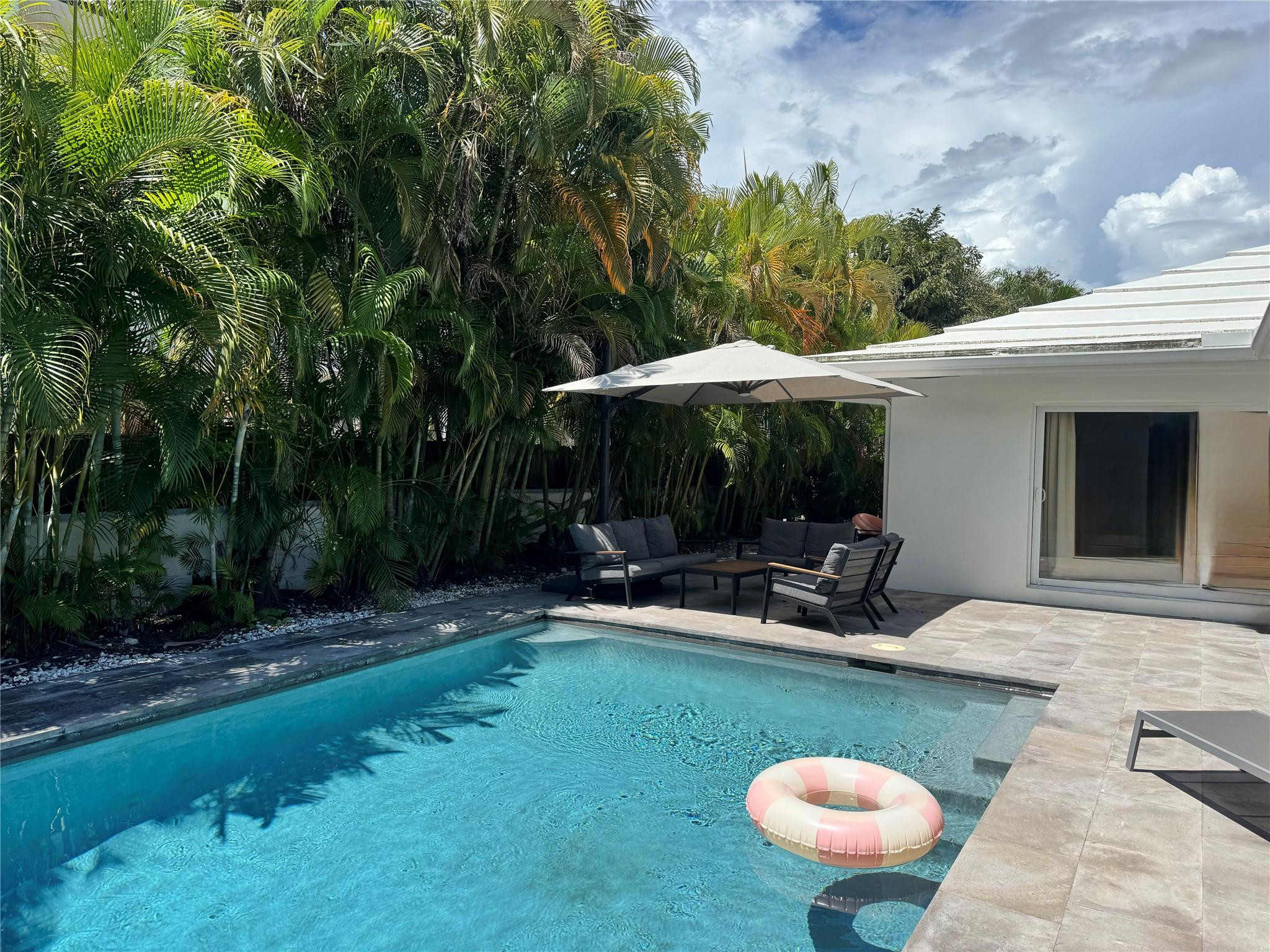 2020 Coral Reef Drive N/a Property Photo 23