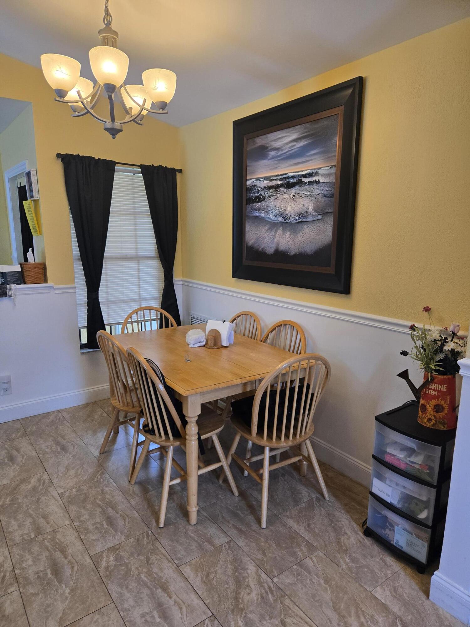 1402 Denlow Lane Property Photo 6