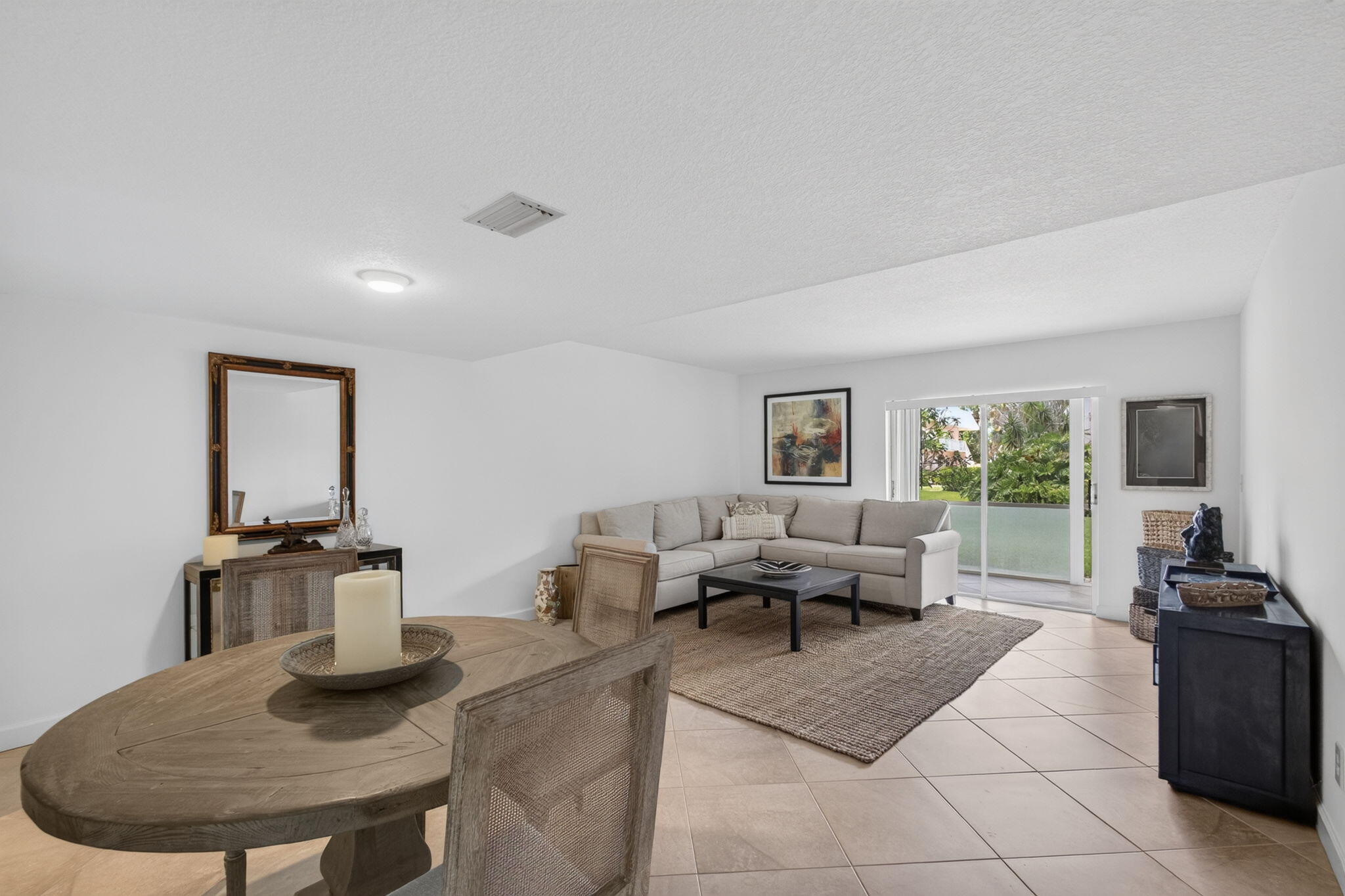 18081 Se Country Club Drive 9-83 Property Photo 3