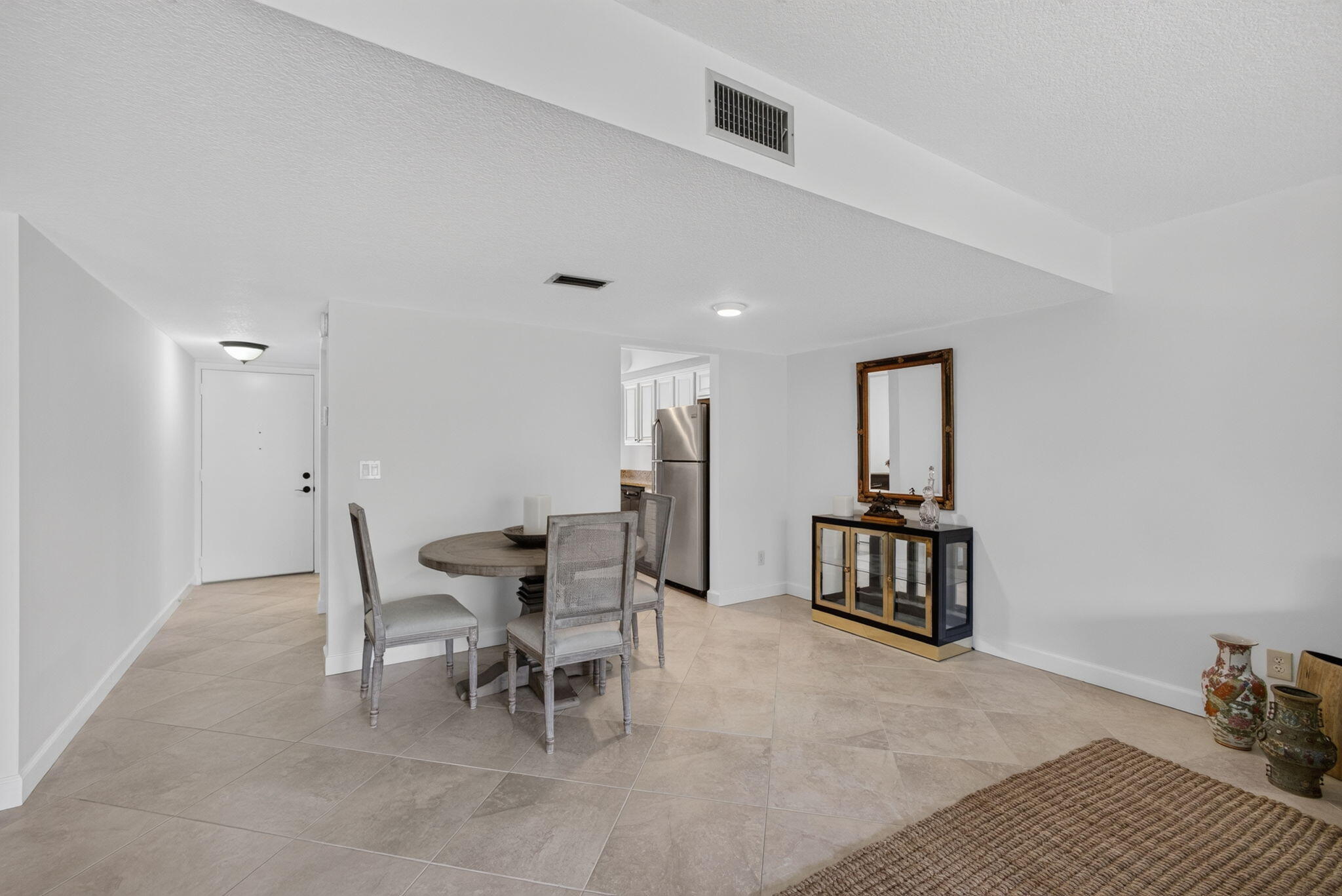18081 Se Country Club Drive 9-83 Property Photo 4