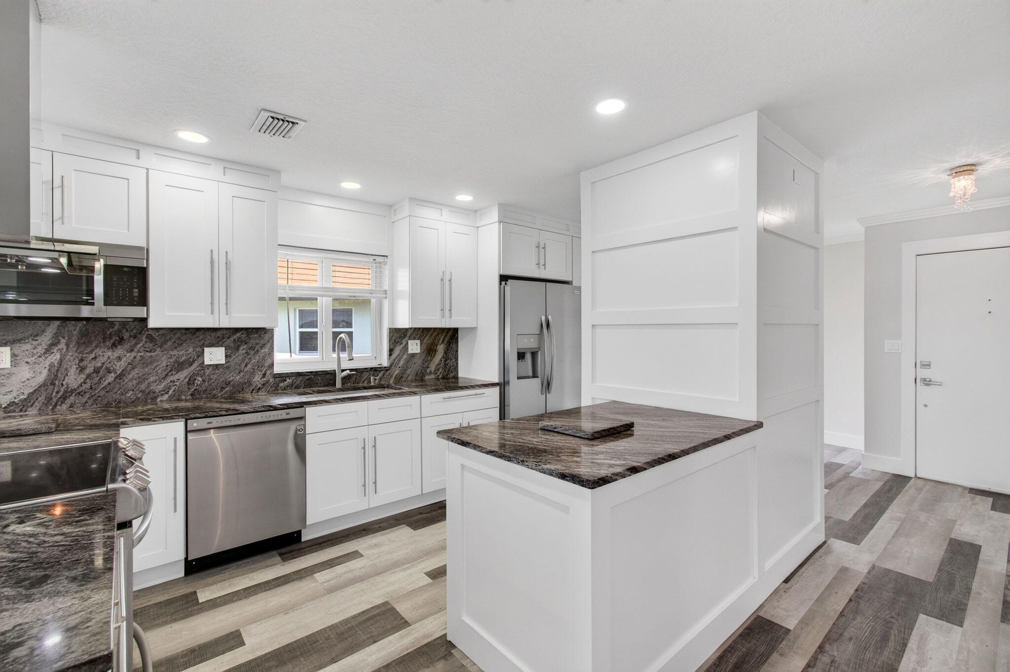 5650 Spindle Palm Court D Property Photo 20